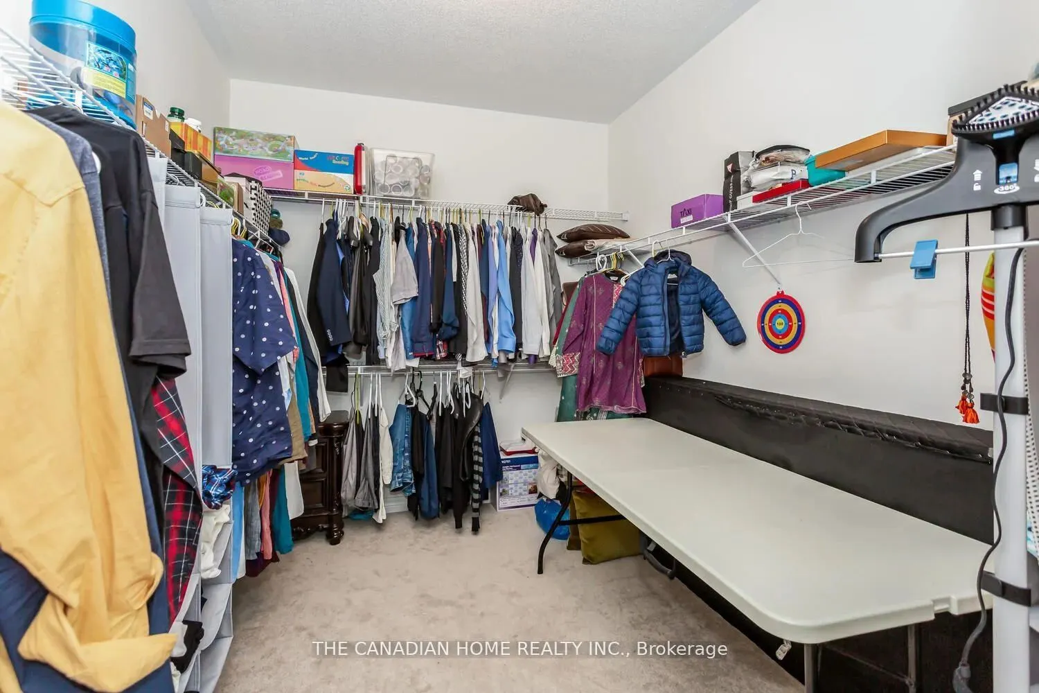 1261 Rose Way