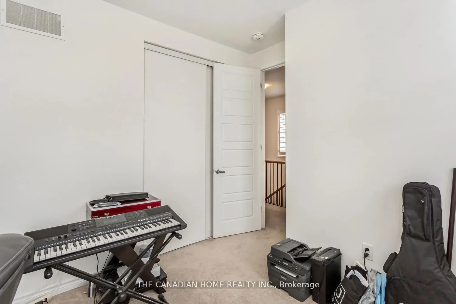 1261 Rose Way