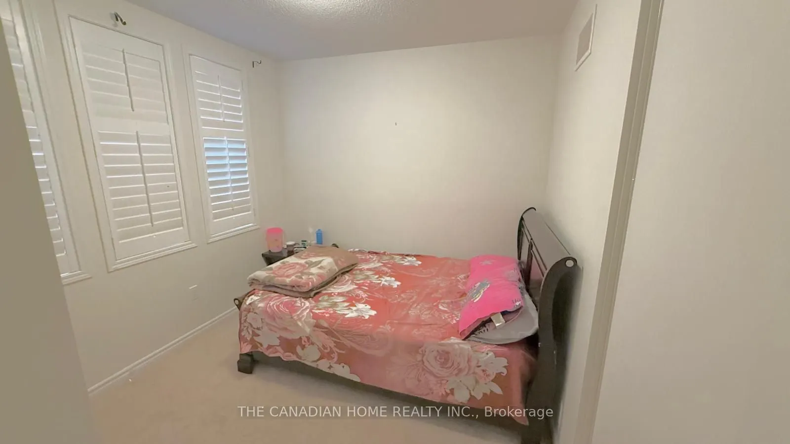 1261 Rose Way