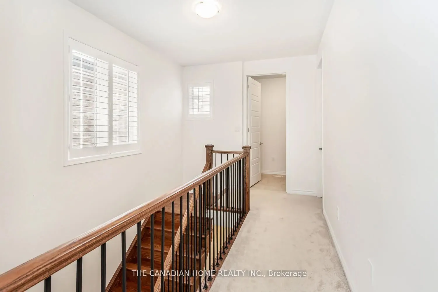 1261 Rose Way
