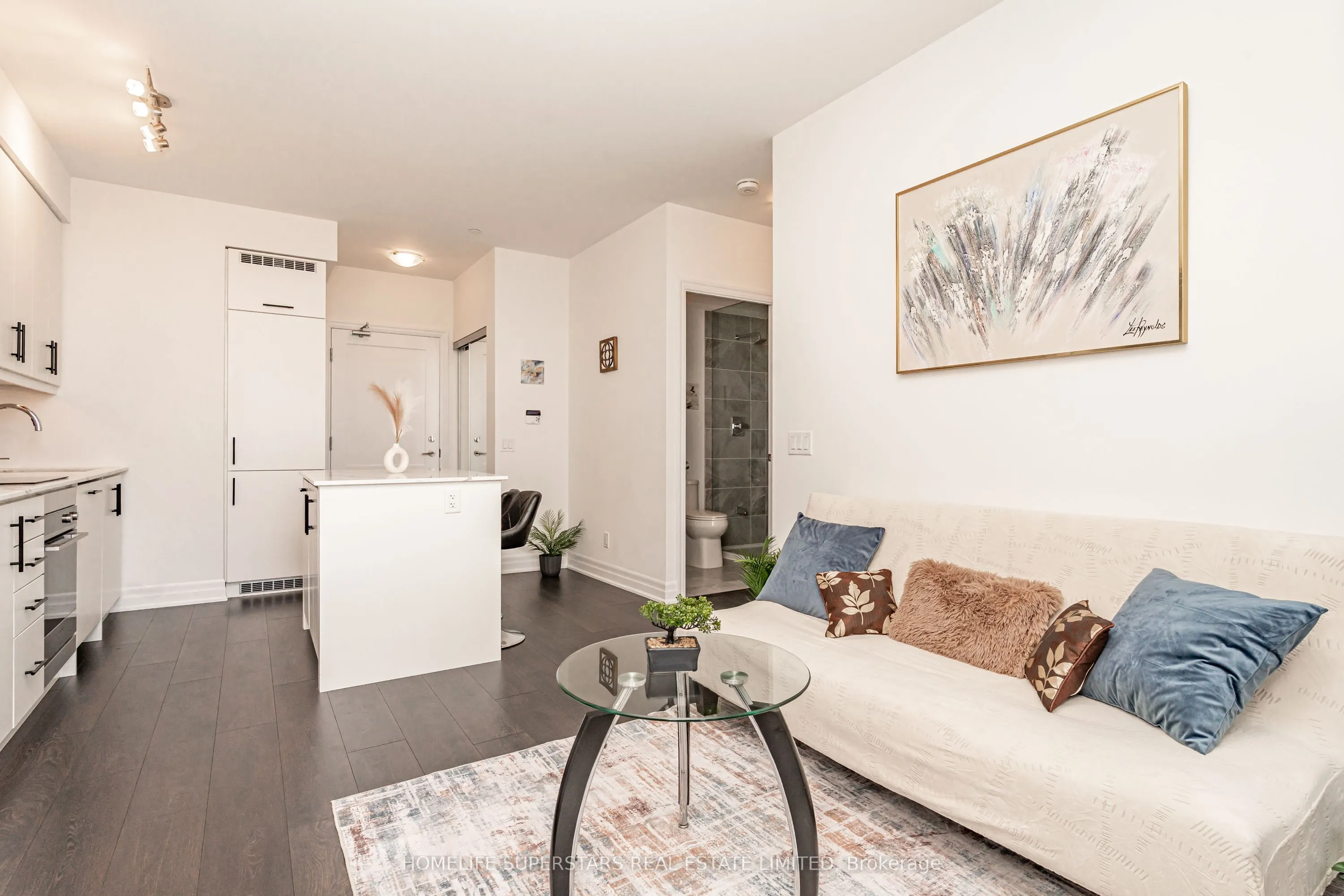 30 Elm Drive W #3911