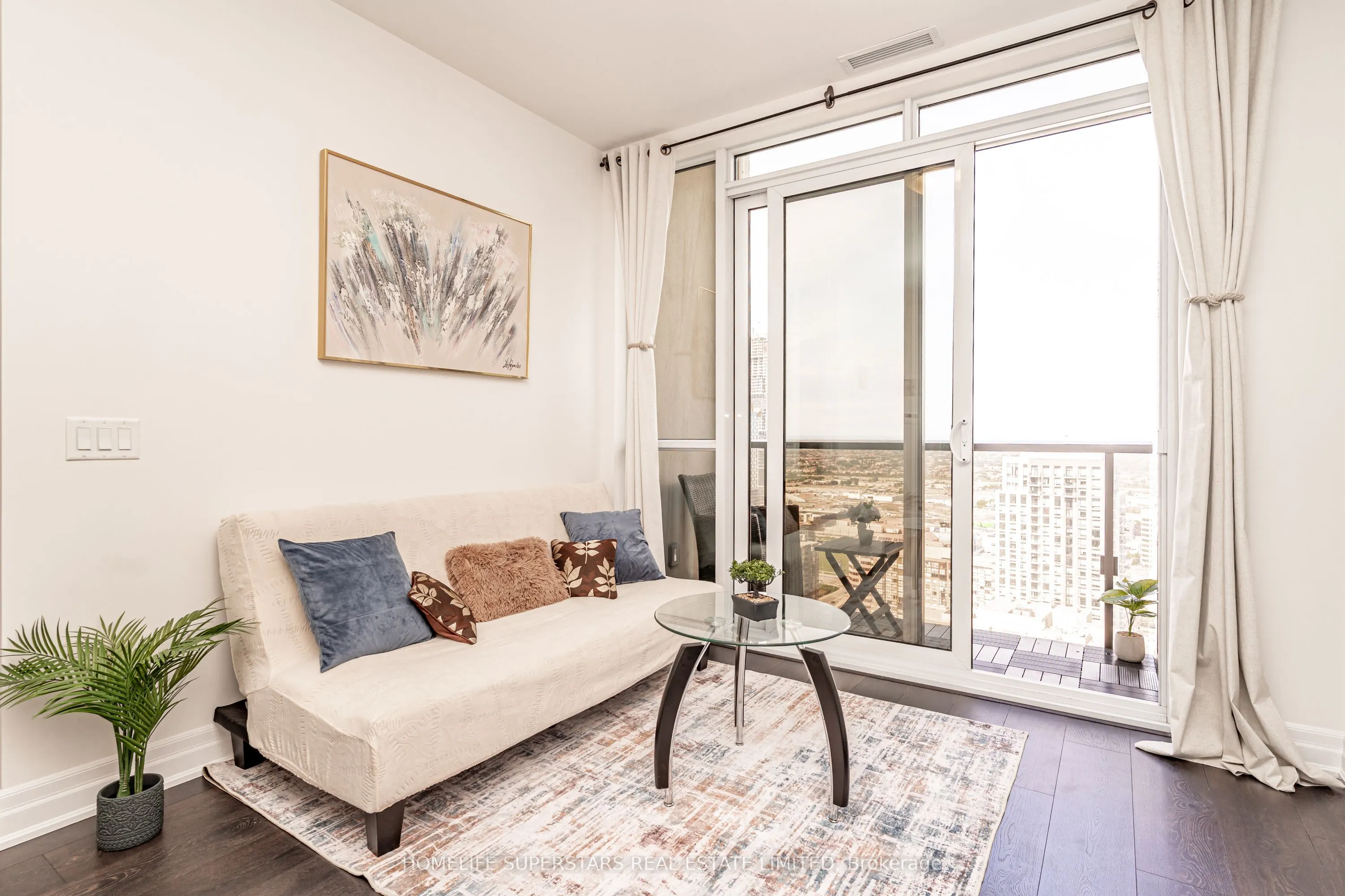 30 Elm Drive W #3911