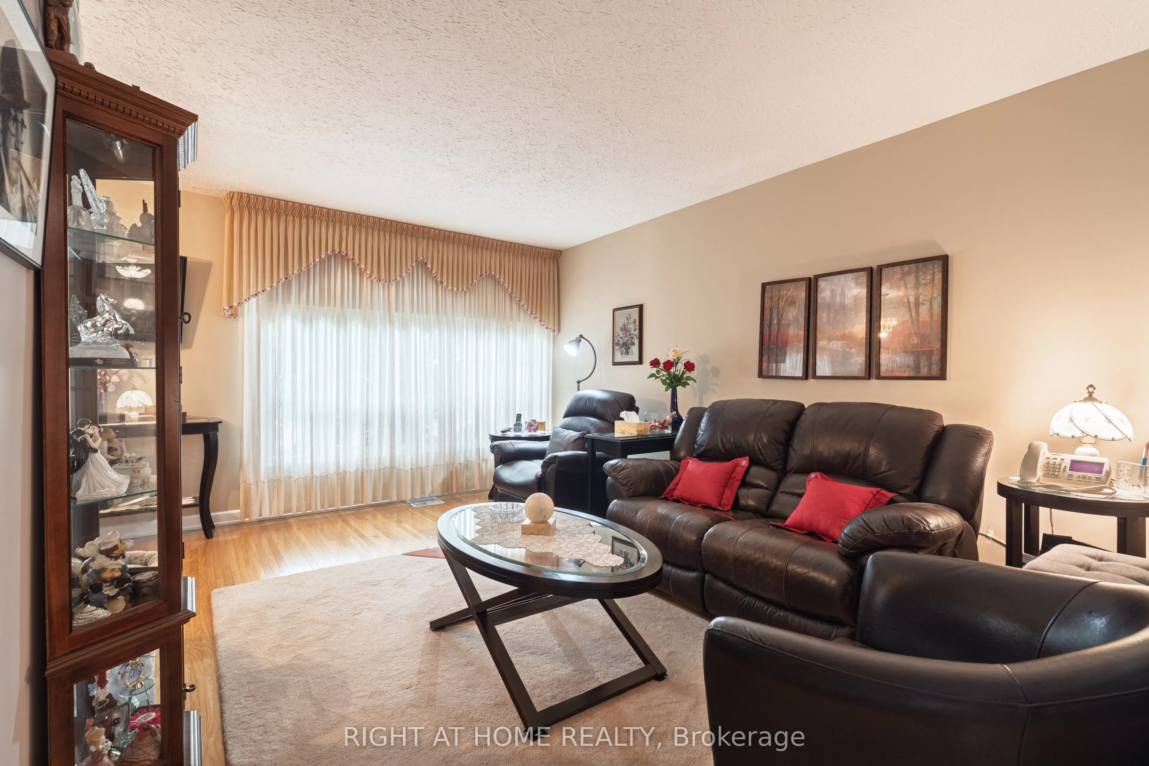 22 Monterrey Drive