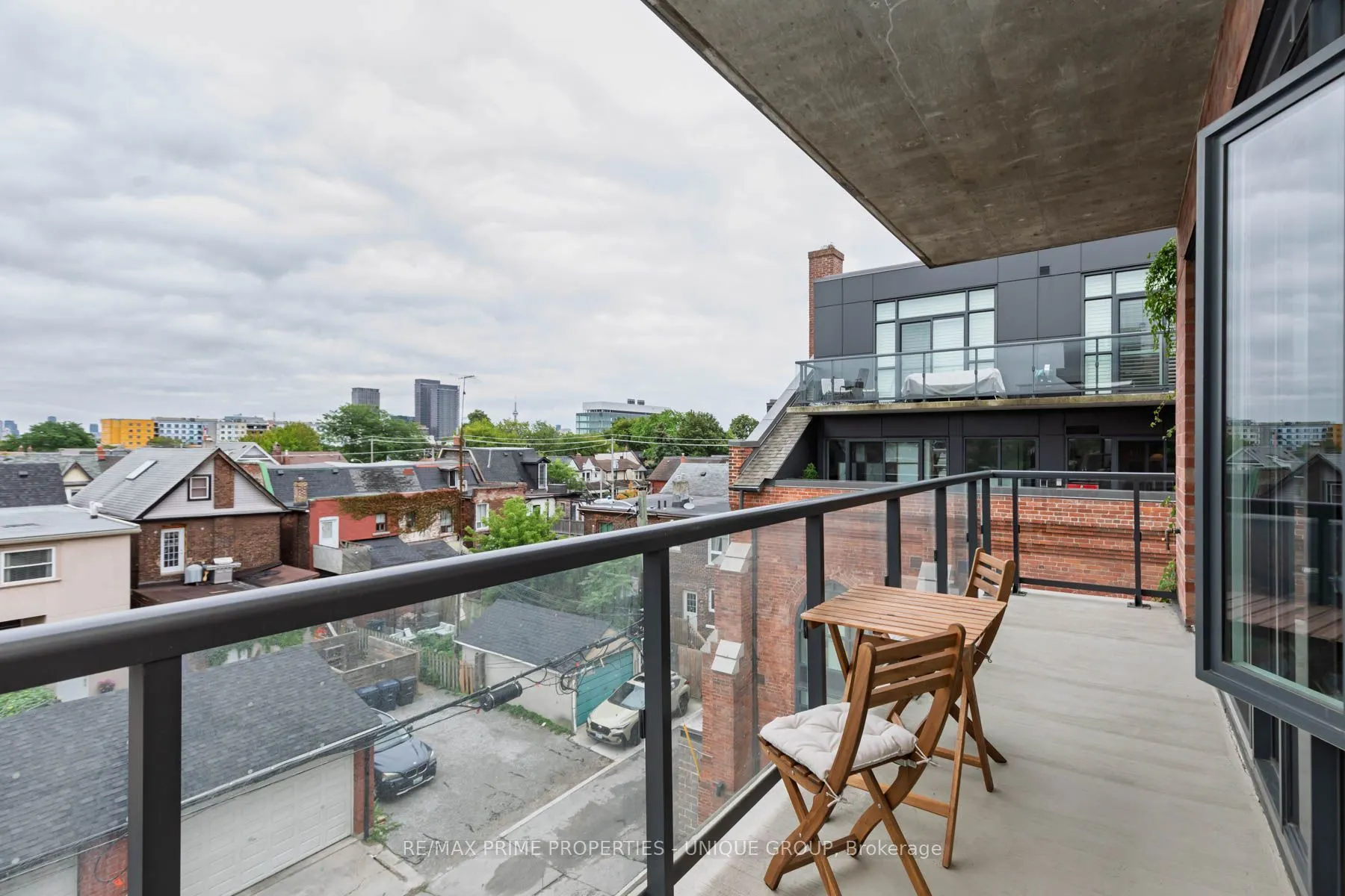 245 Perth Avenue #304