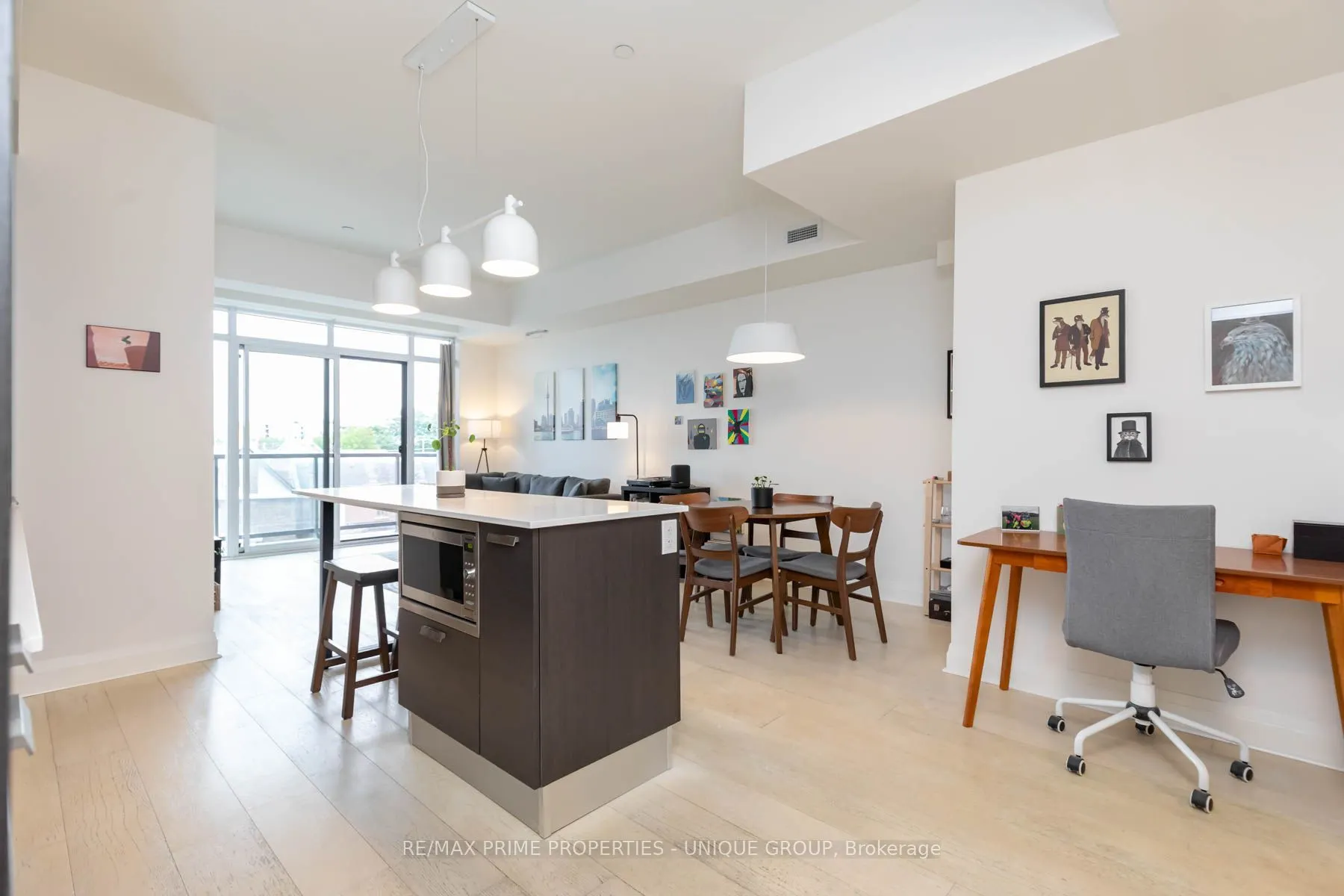 245 Perth Avenue #304