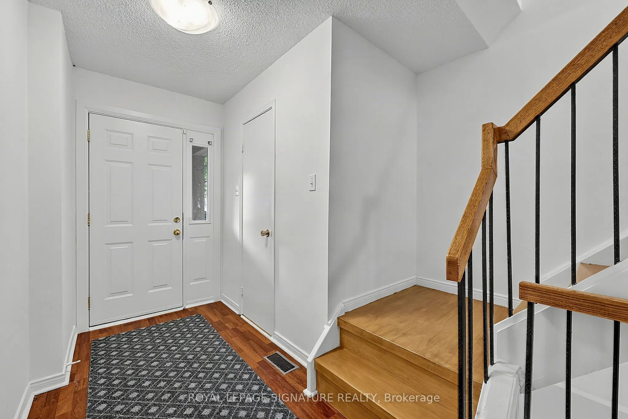 5950 Chidham Crescent