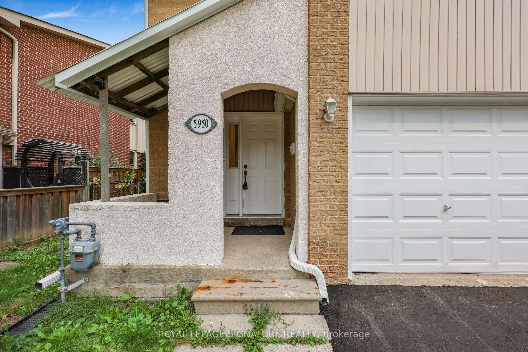 5950 Chidham Crescent