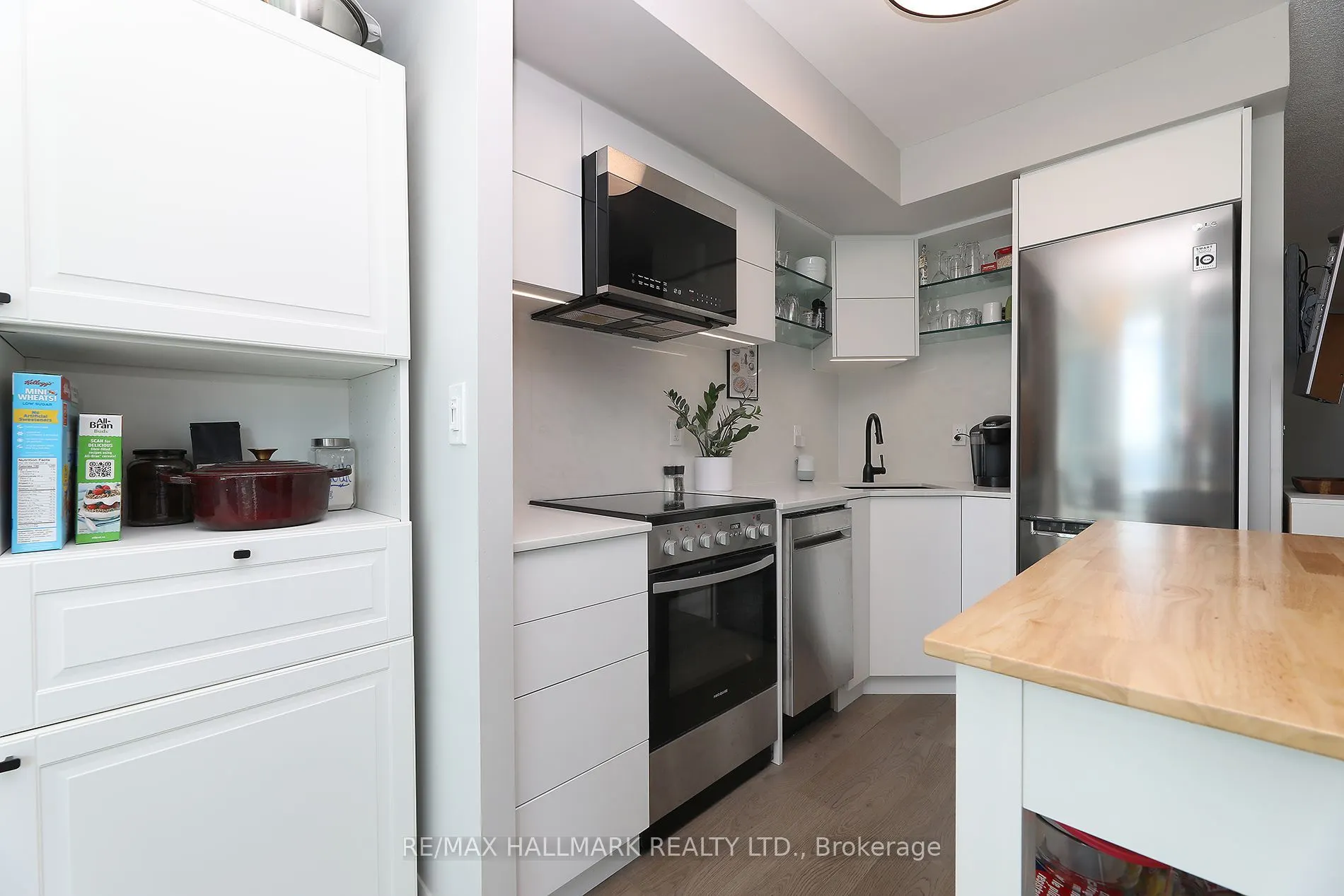 185 Legion Road N #1810