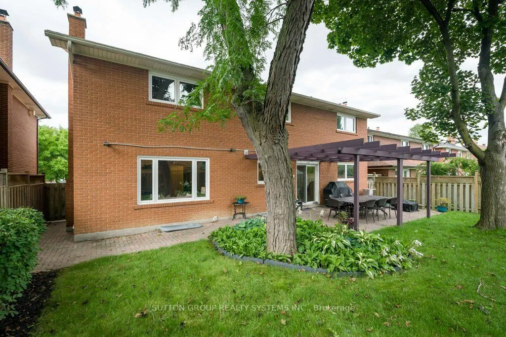93 Poplar Heights Drive