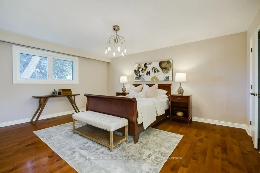 93 Poplar Heights Drive