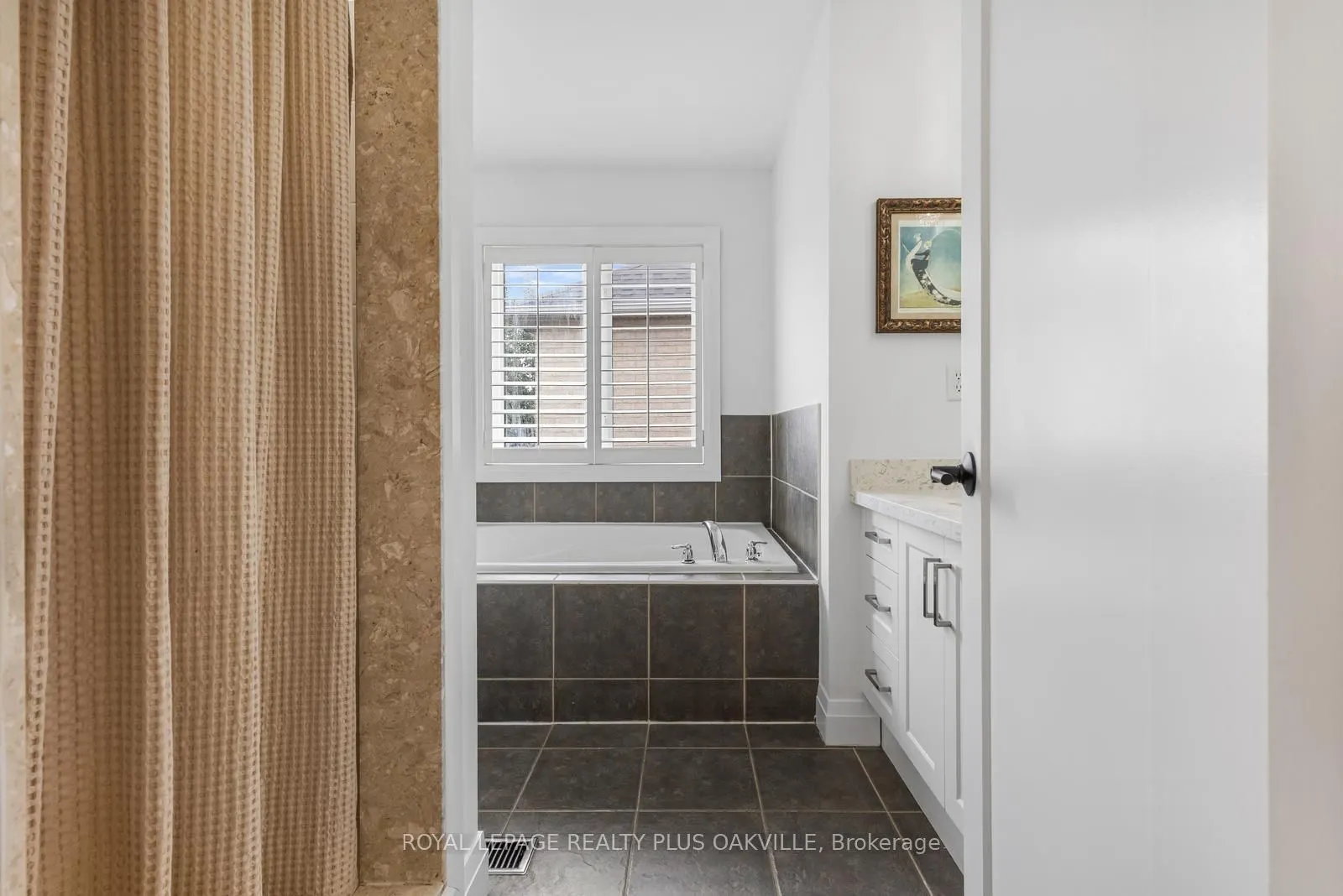 3119 Hedges Drive