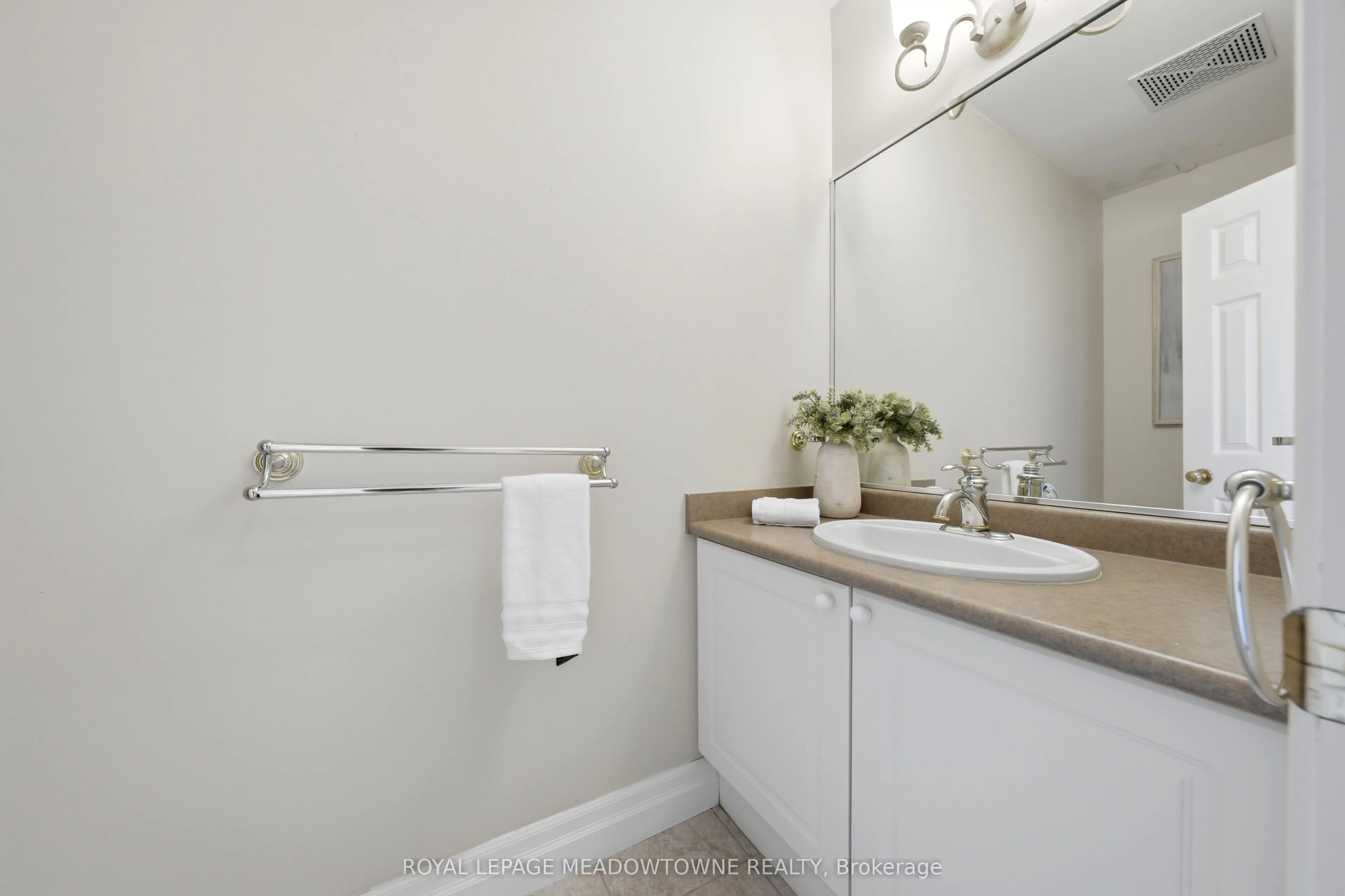 24 Chapel Street #Ph02