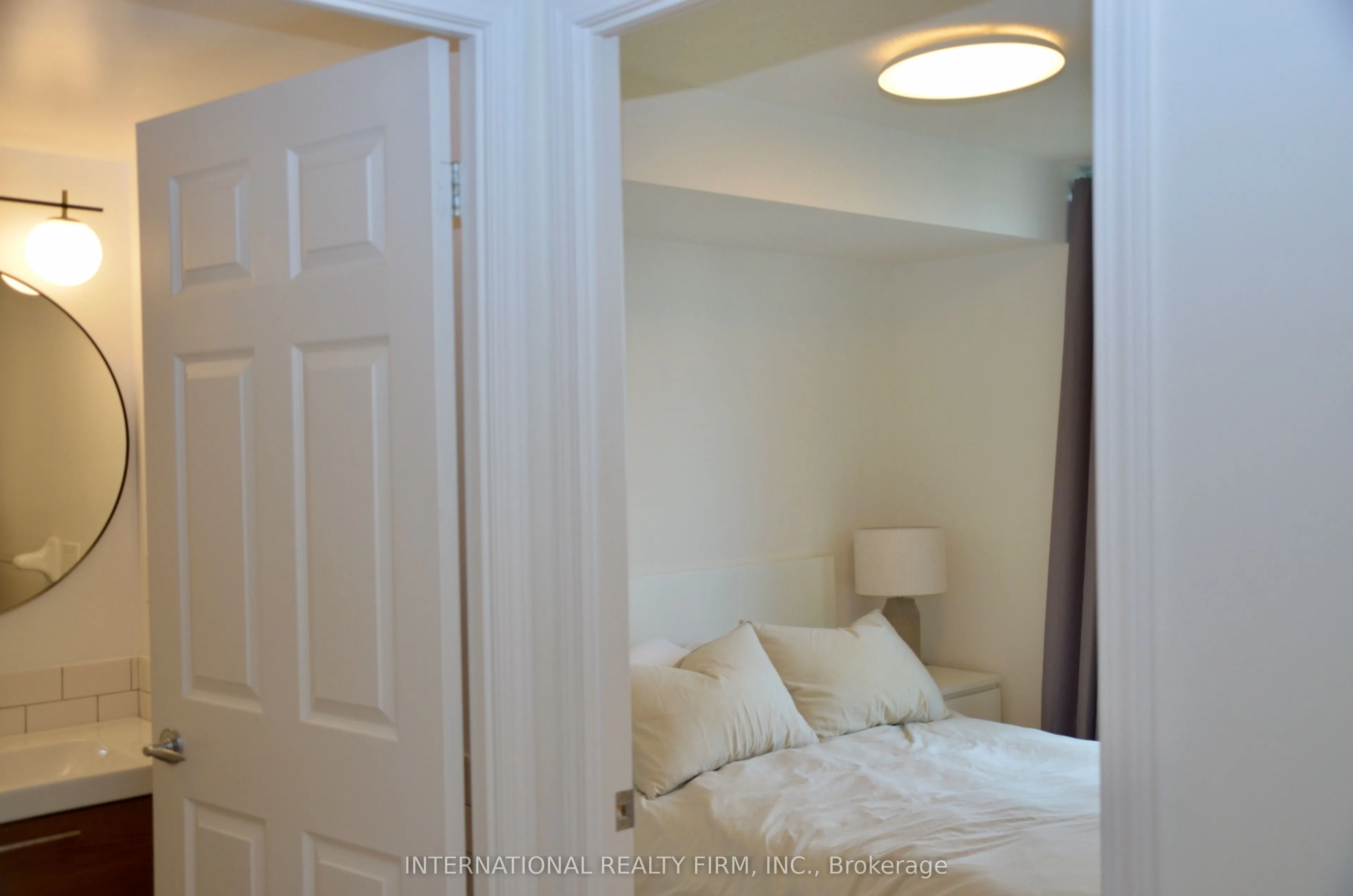 70 High Park Avenue #1403