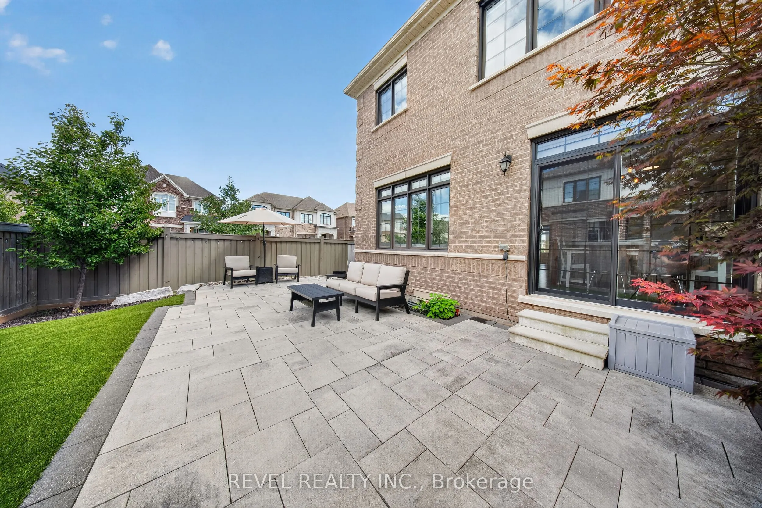 455 Ramsey Place