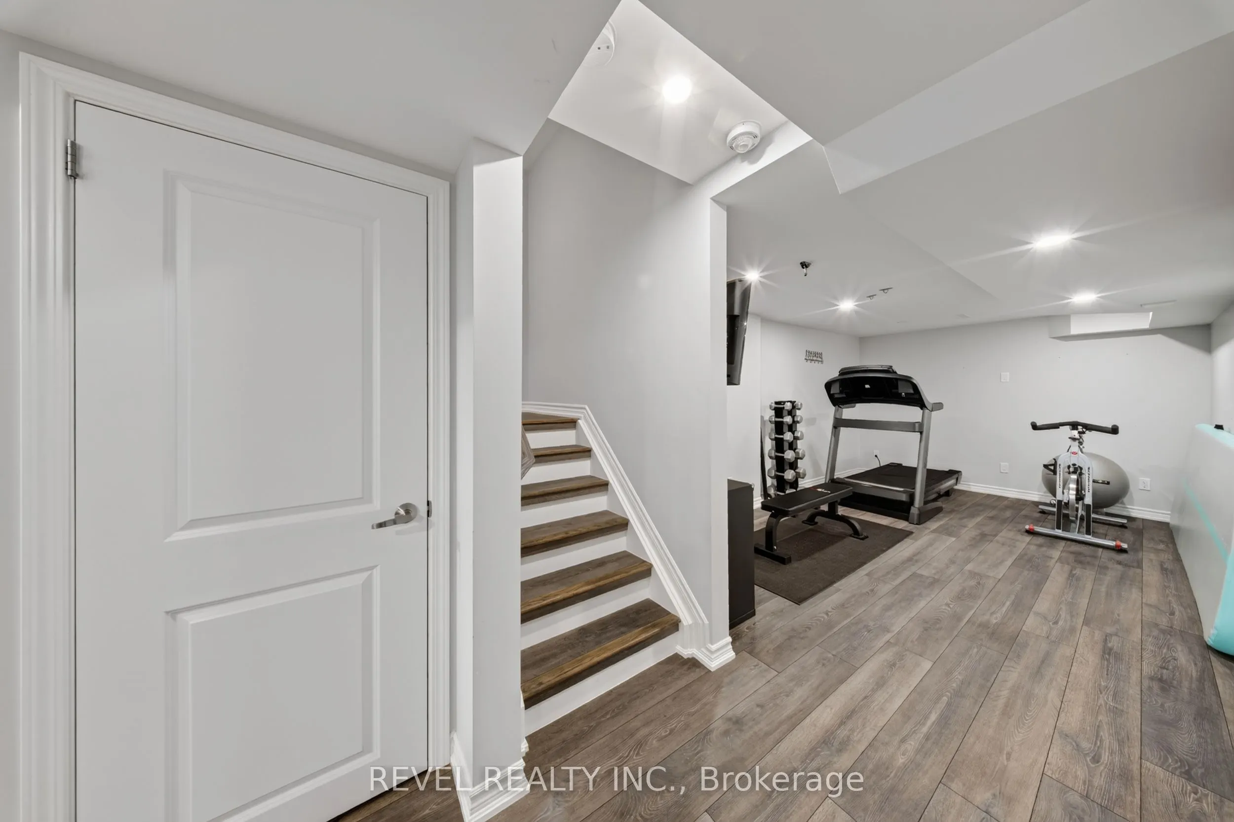 455 Ramsey Place