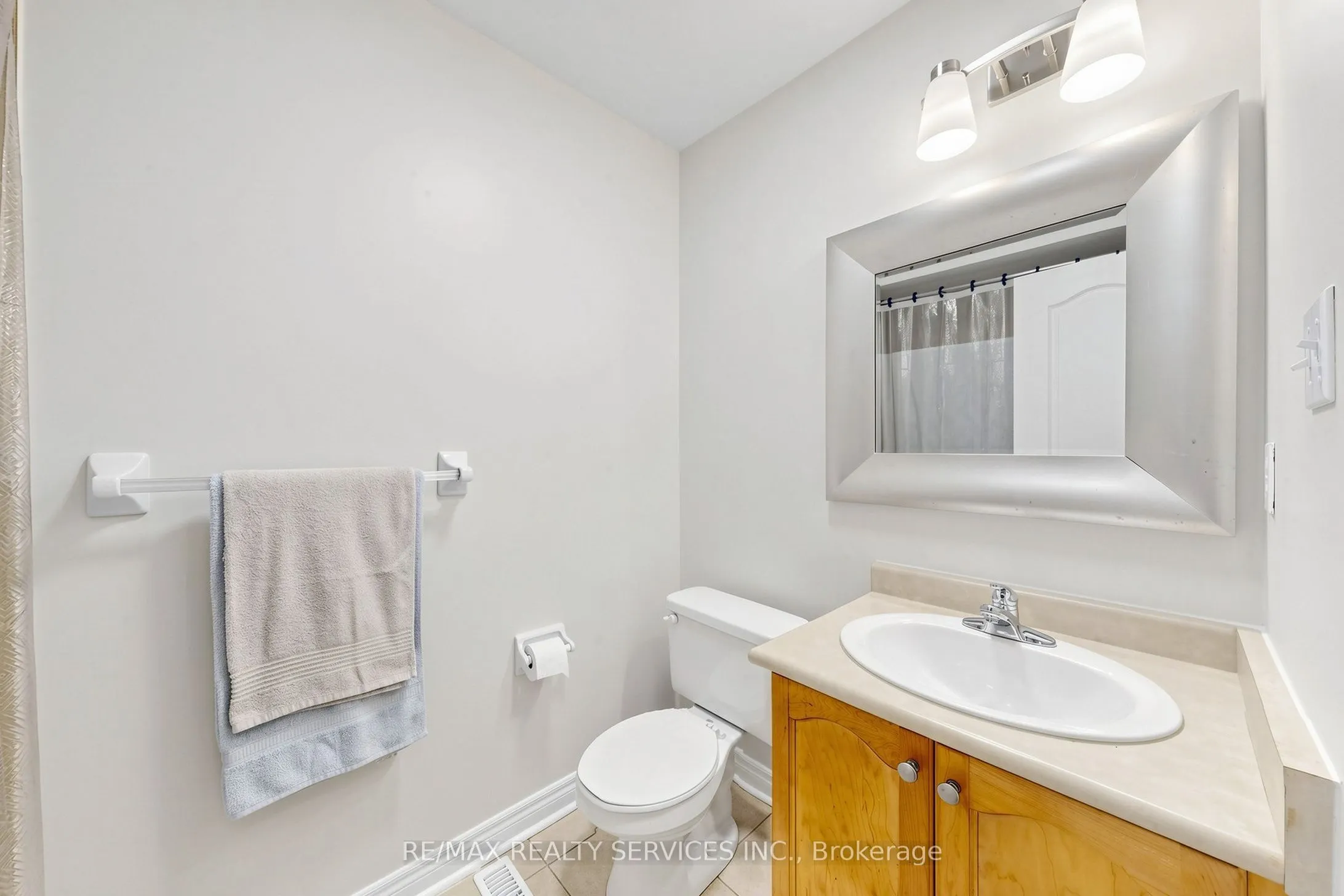 50 Rocky Point Crescent