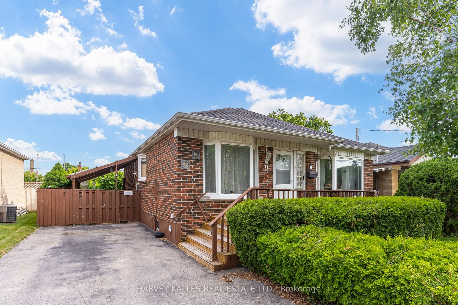 9 Sealcove Drive