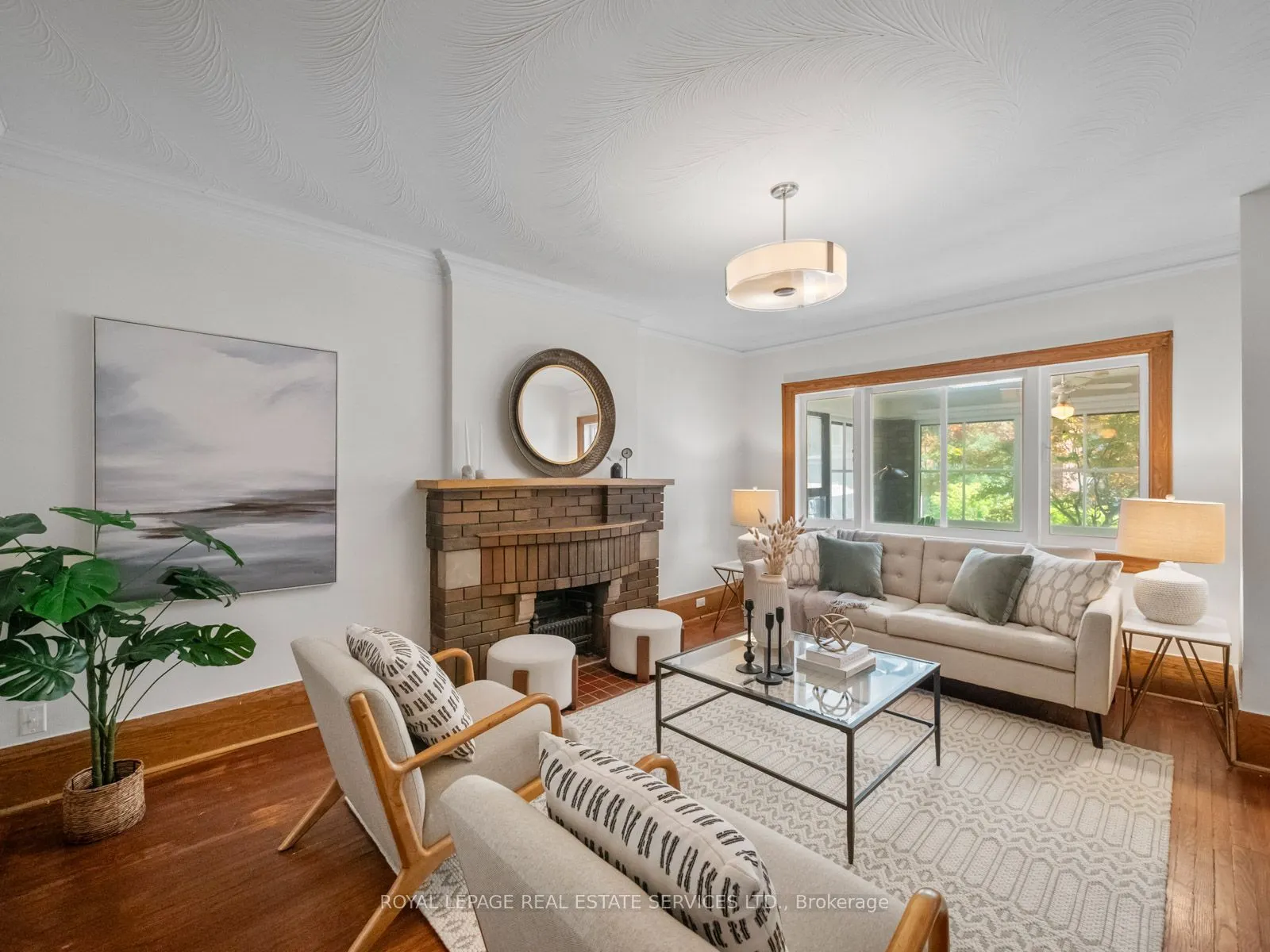 554 Runnymede Road