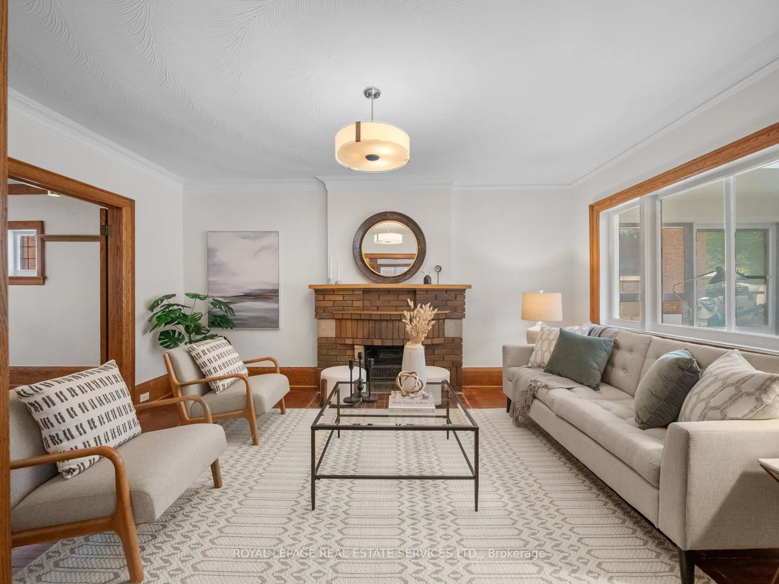 554 Runnymede Road