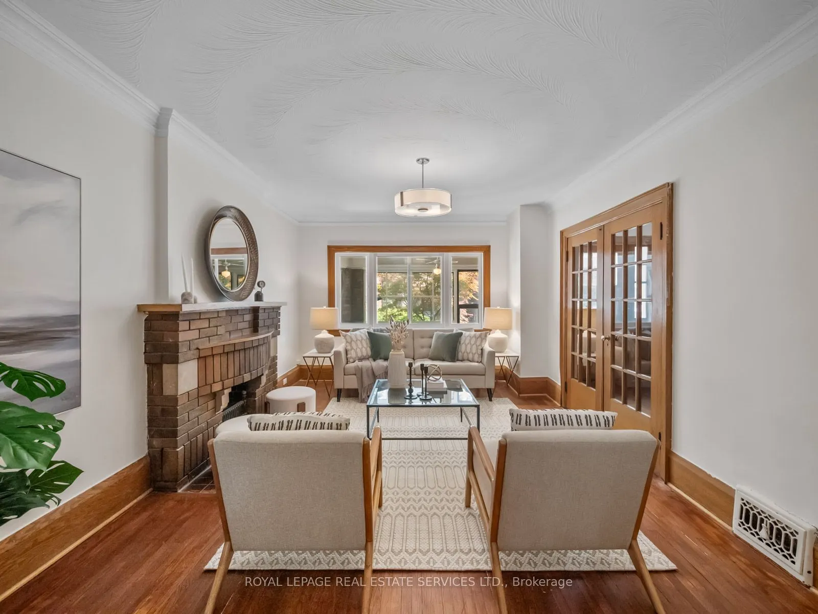 554 Runnymede Road