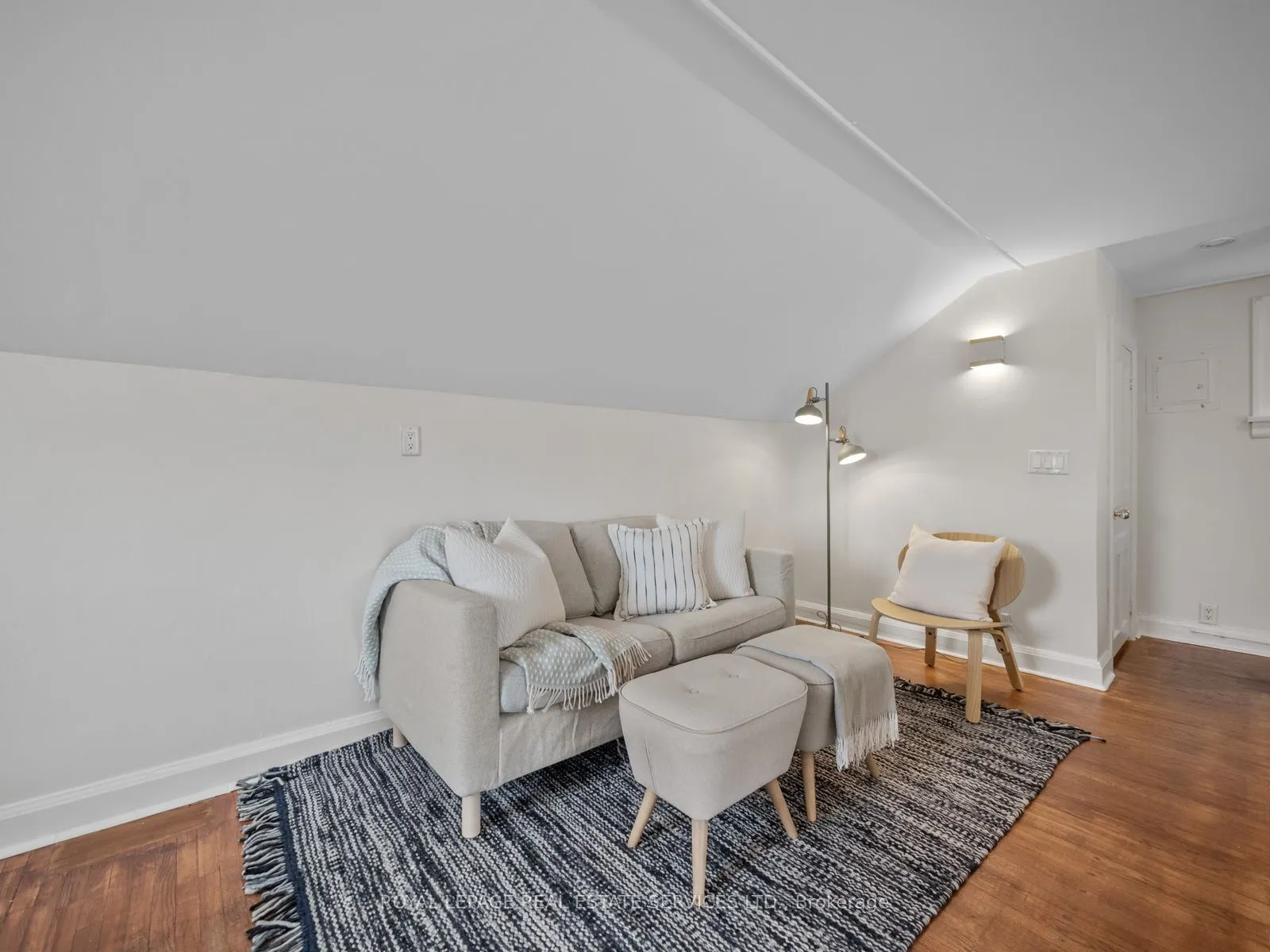 554 Runnymede Road