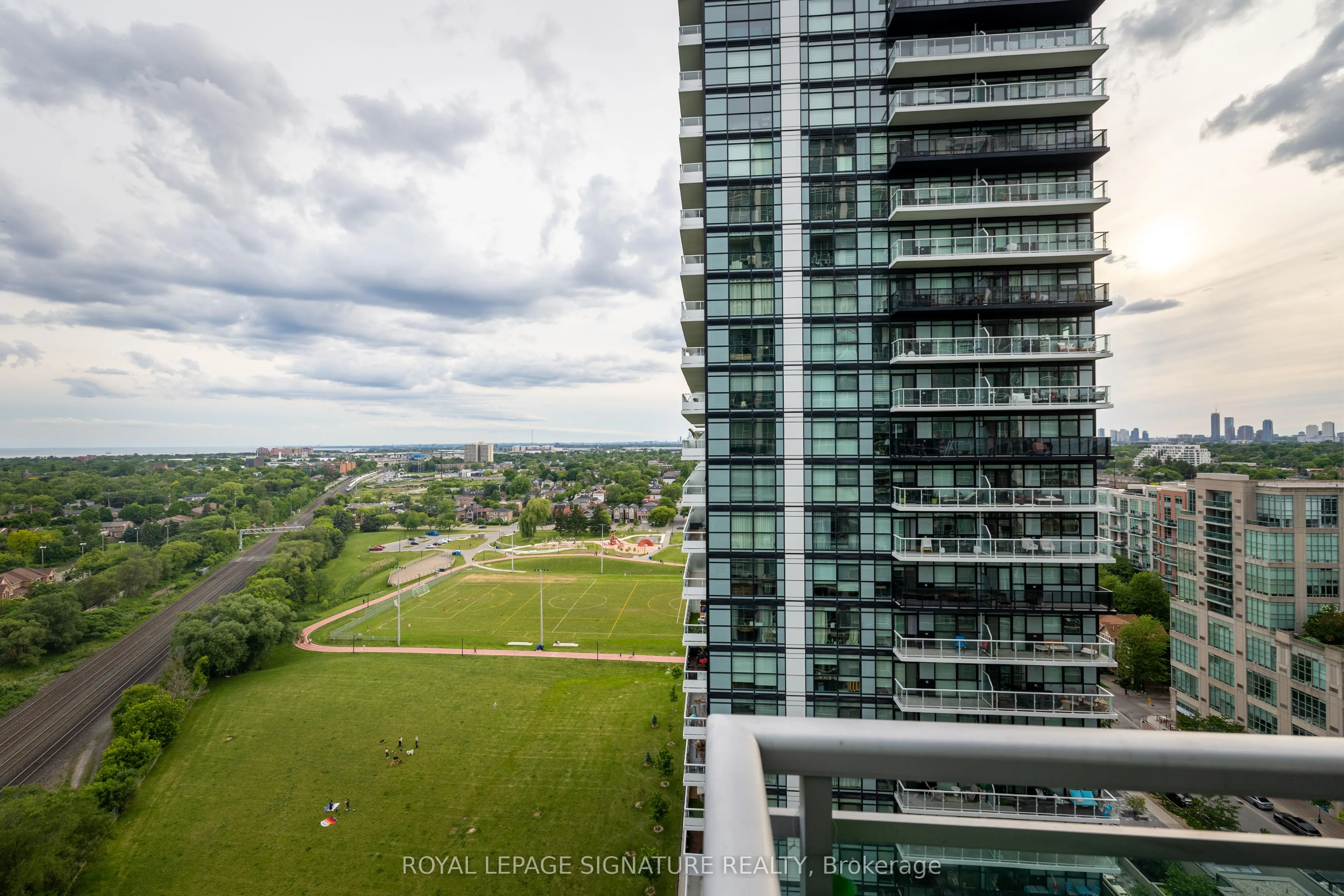 155 Legion Road N #1905