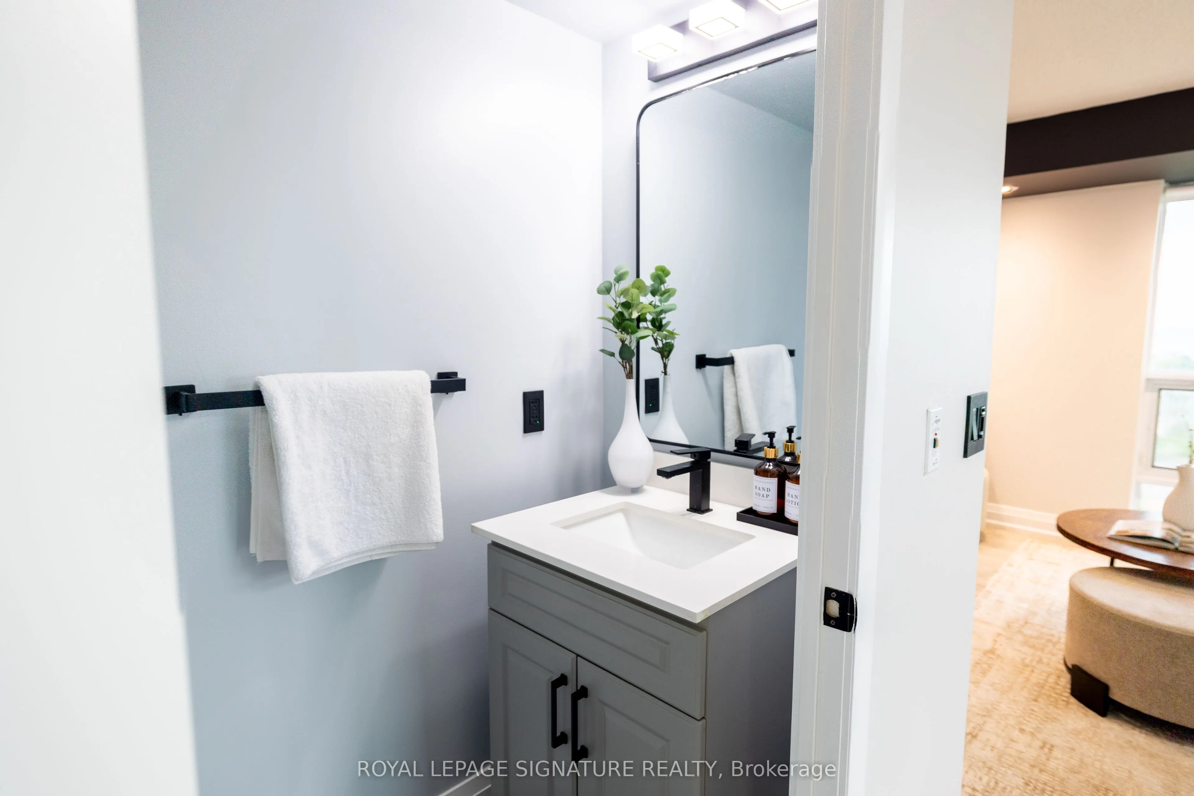 155 Legion Road N #1905