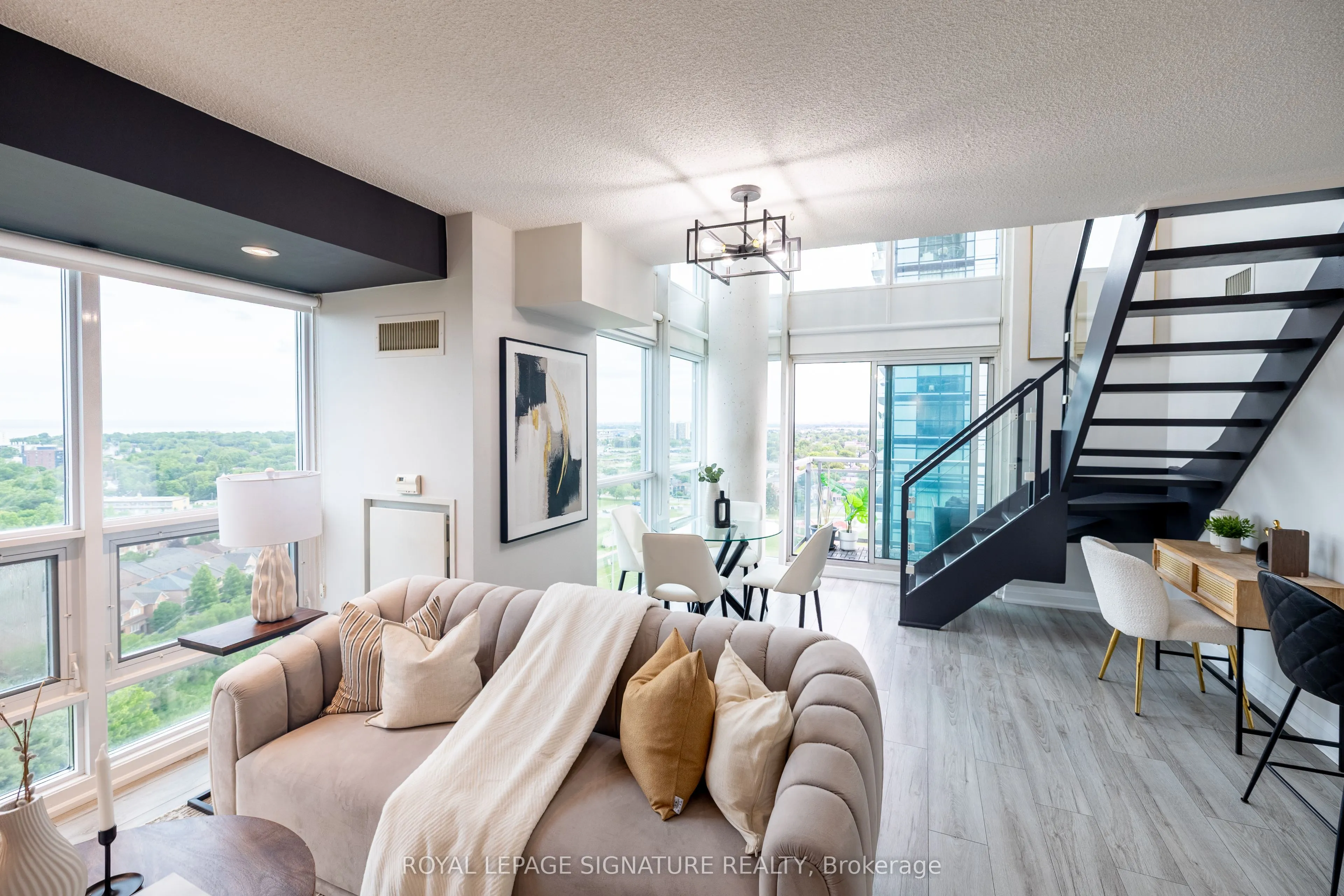 155 Legion Road N #1905
