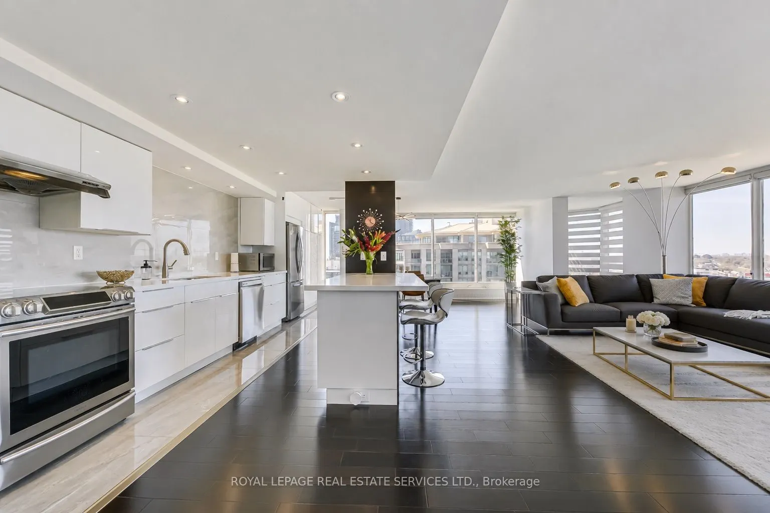 2045 Lake Shore Boulevard W #1607