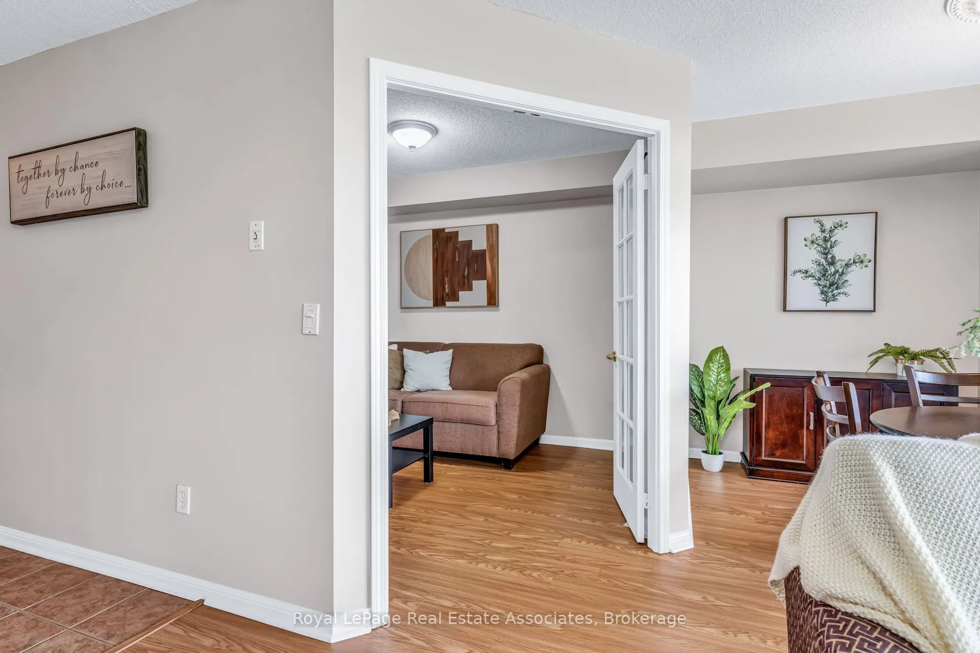 1140 Parkwest Place #208