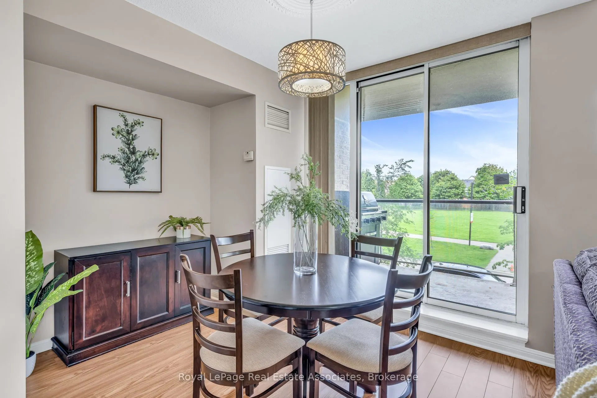 1140 Parkwest Place #208
