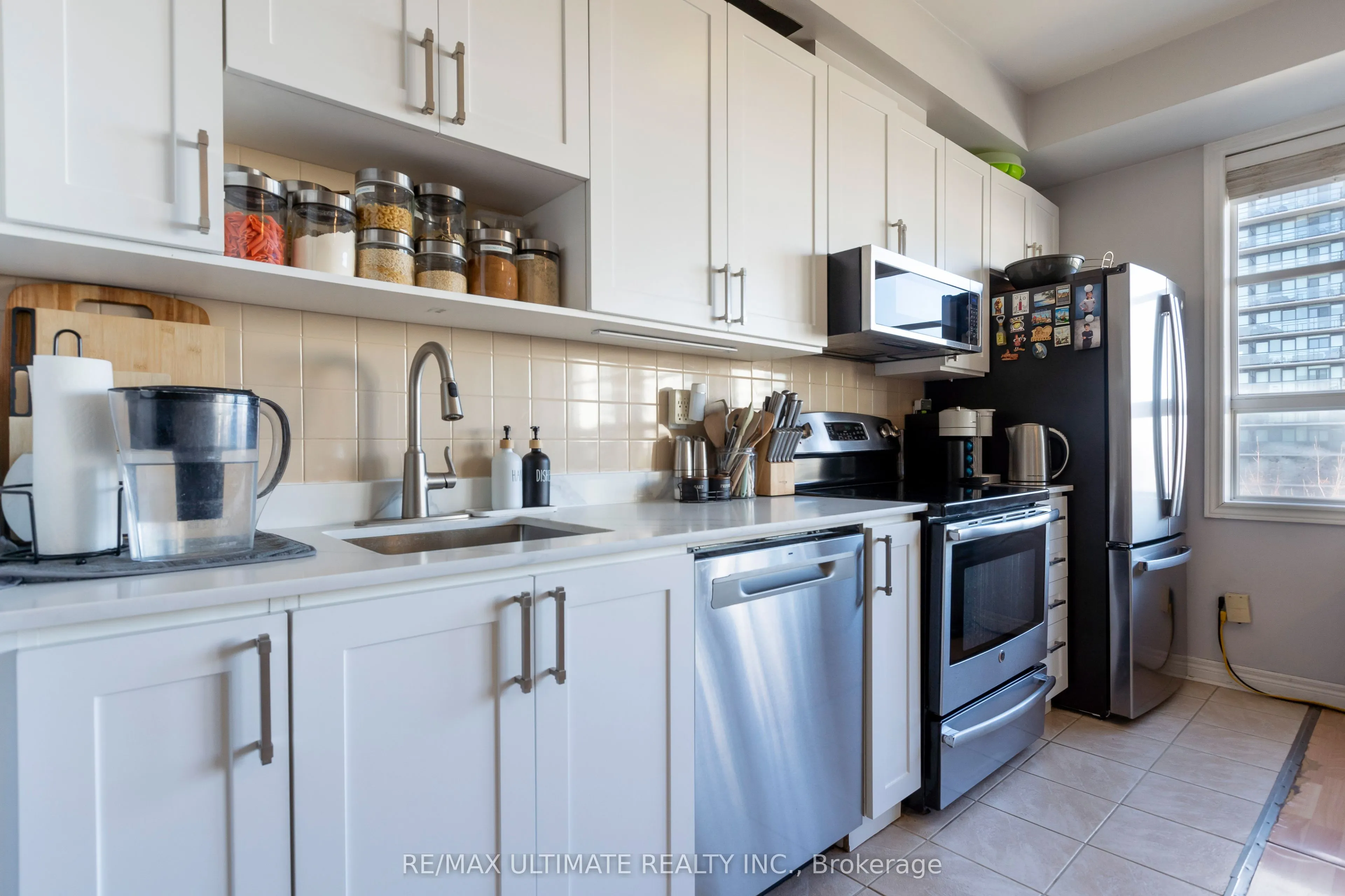 1415 Lawrence Avenue W #406