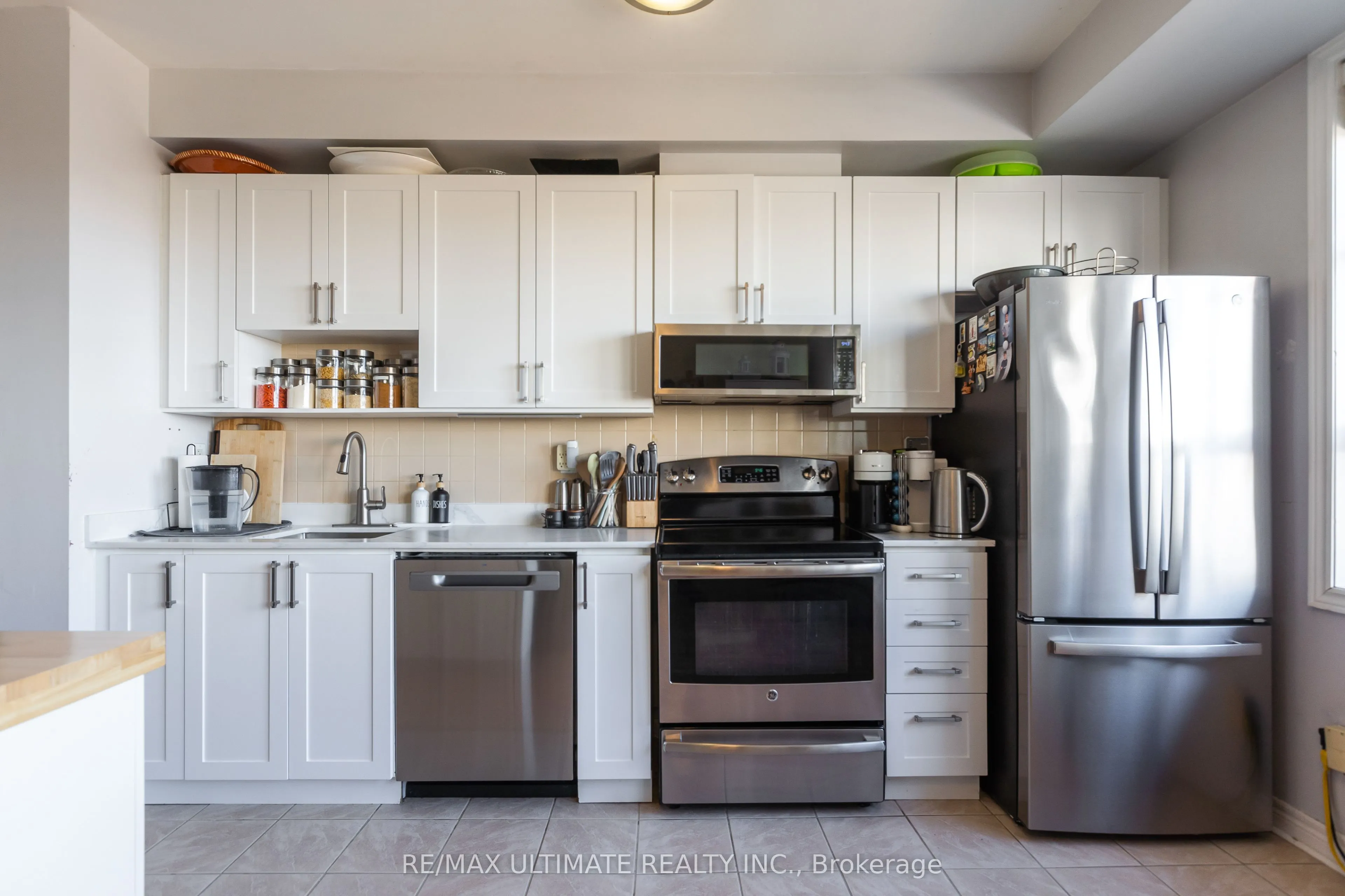 1415 Lawrence Avenue W #406
