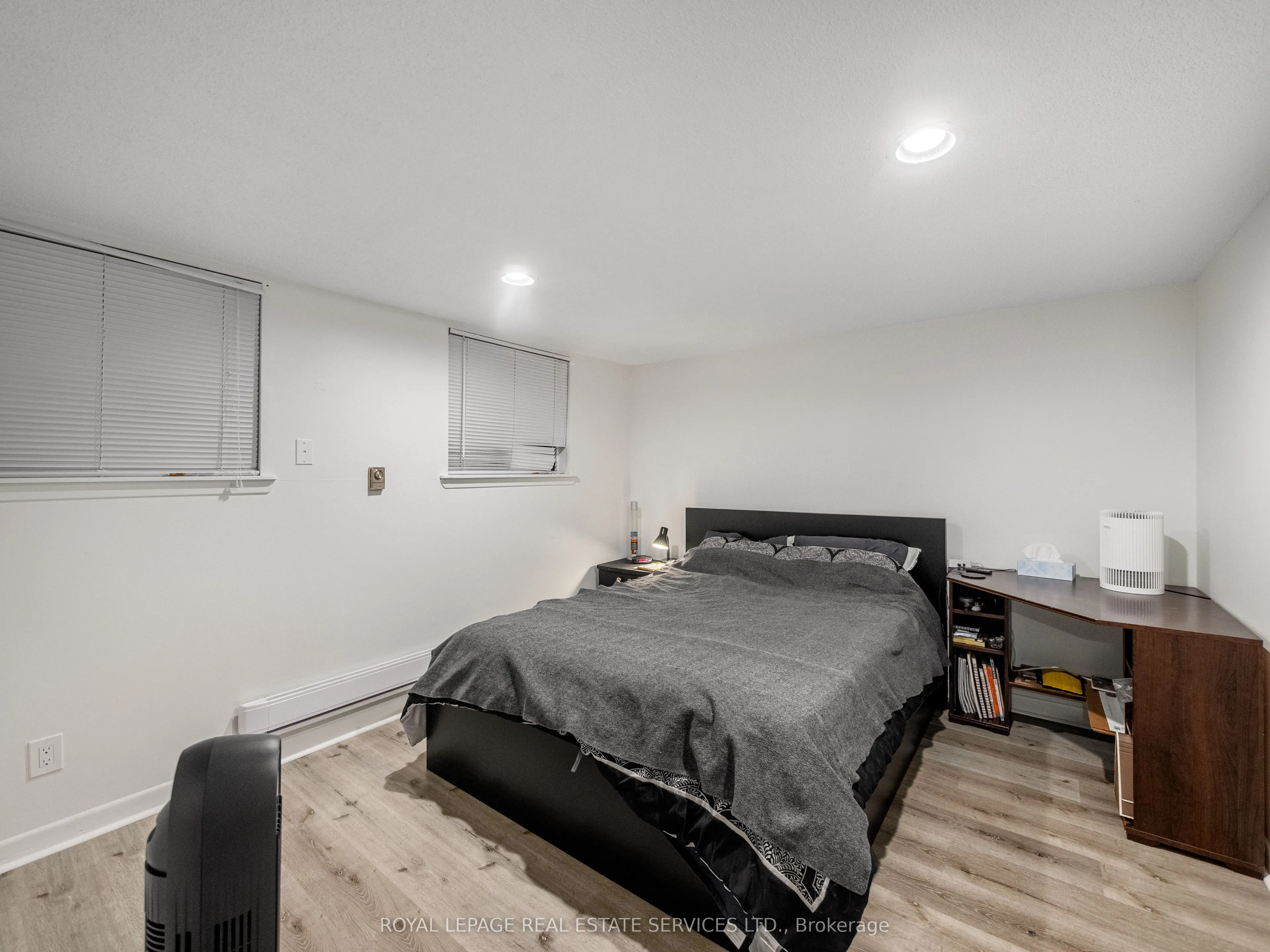 346 Indian Road Crescent