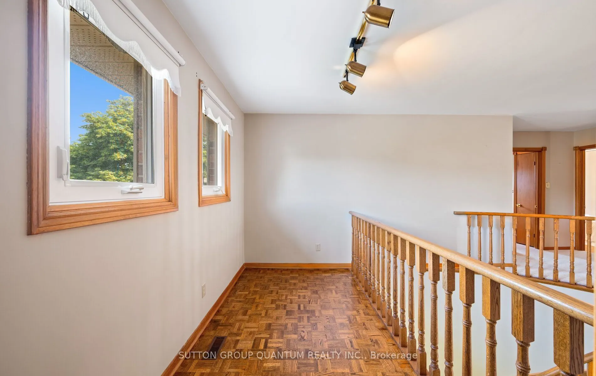 1896 Stoneybrook Court