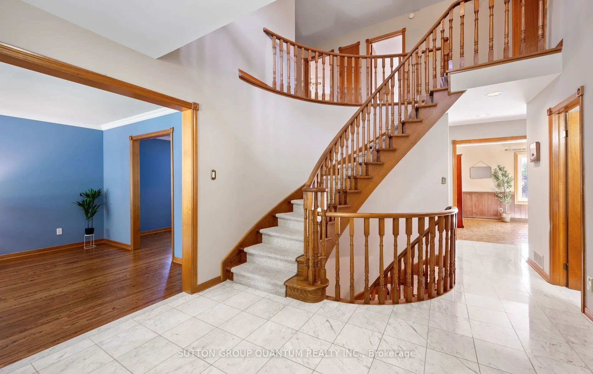 1896 Stoneybrook Court