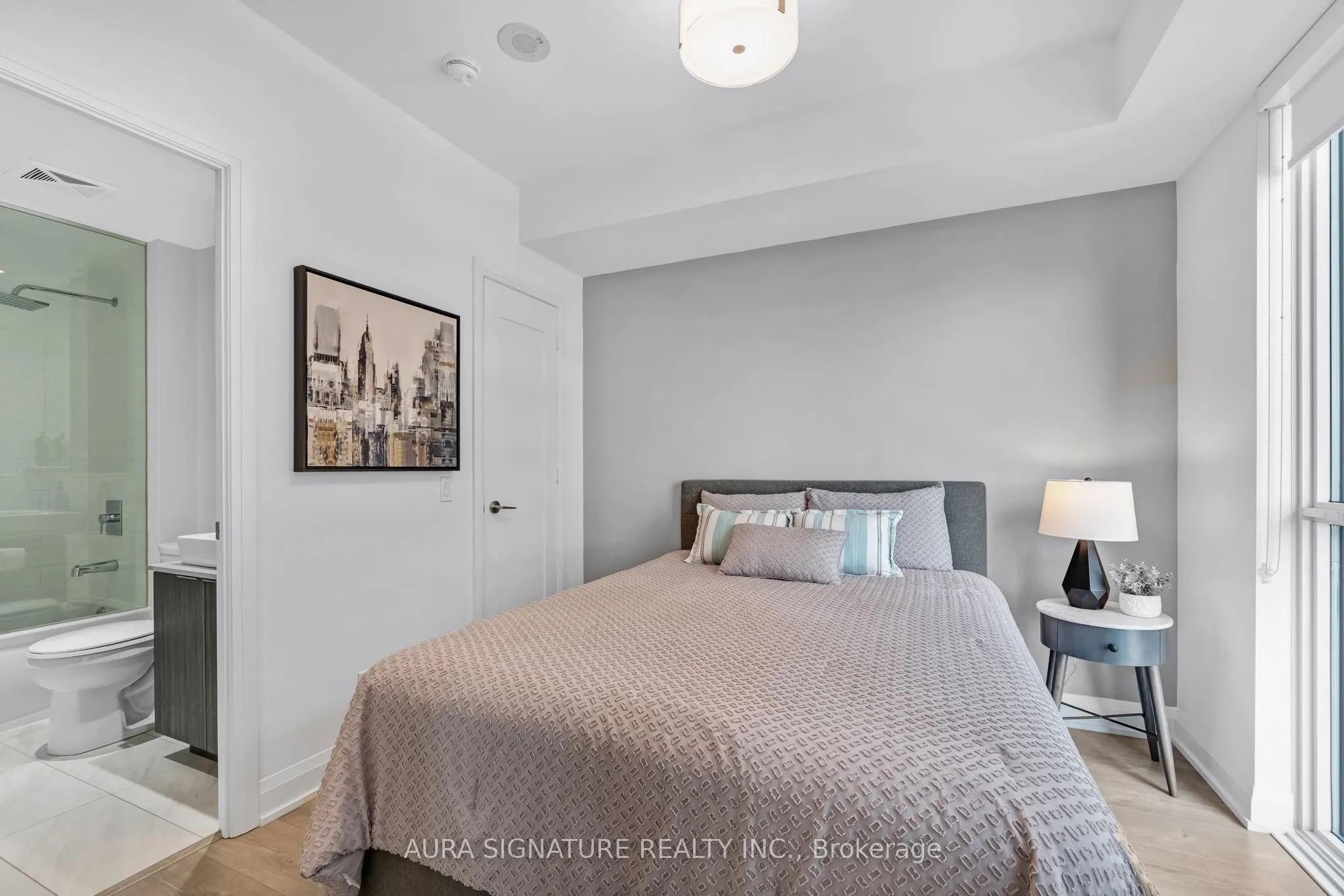 110 Marine Parade Drive #901