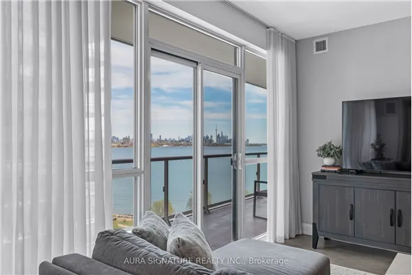 110 Marine Parade Drive #901