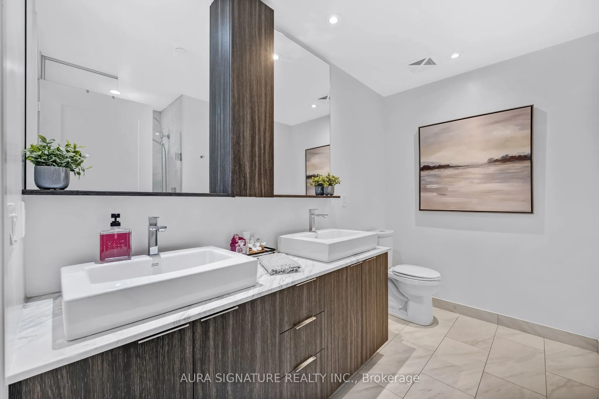110 Marine Parade Drive #901