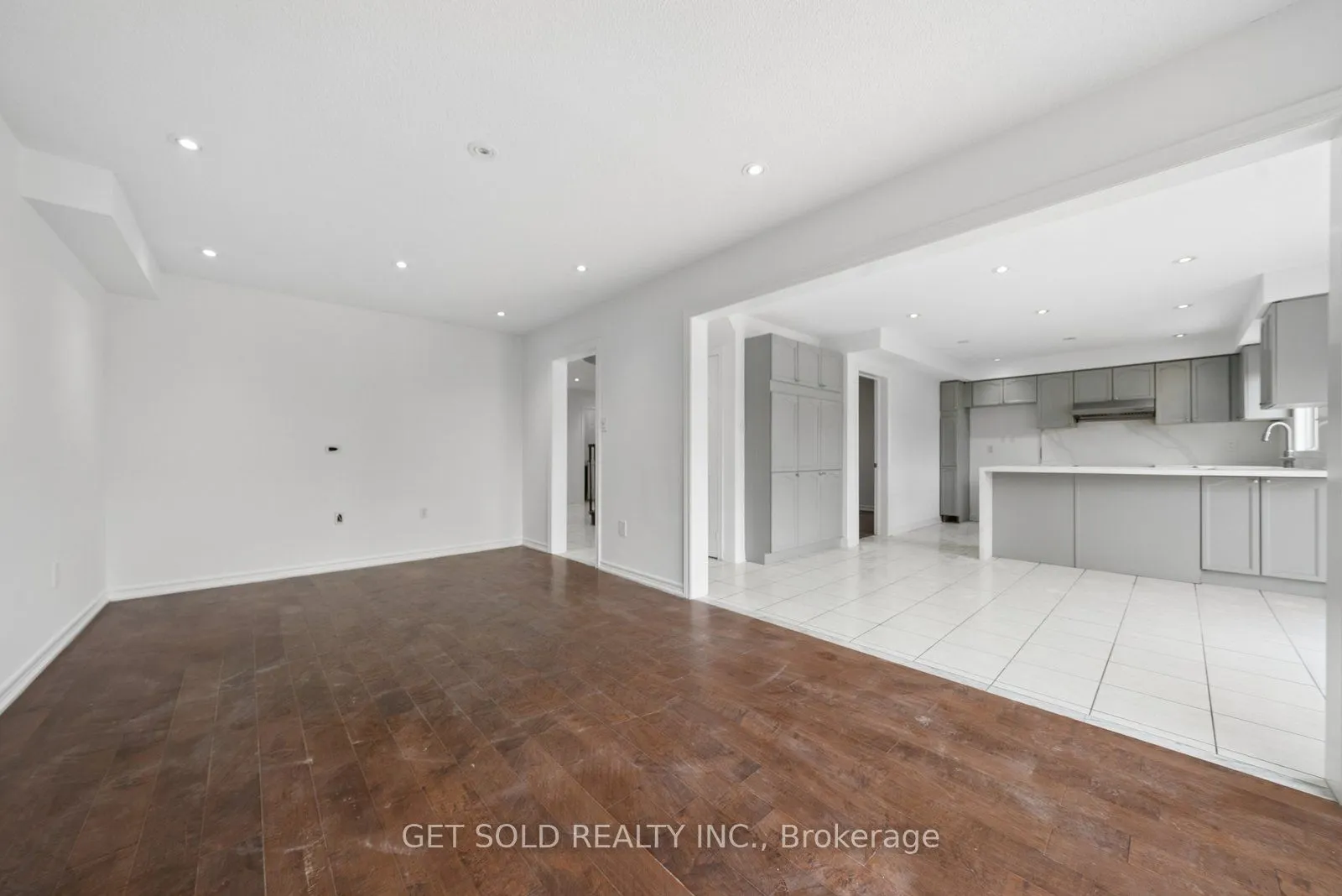 57 Oaklea Boulevard