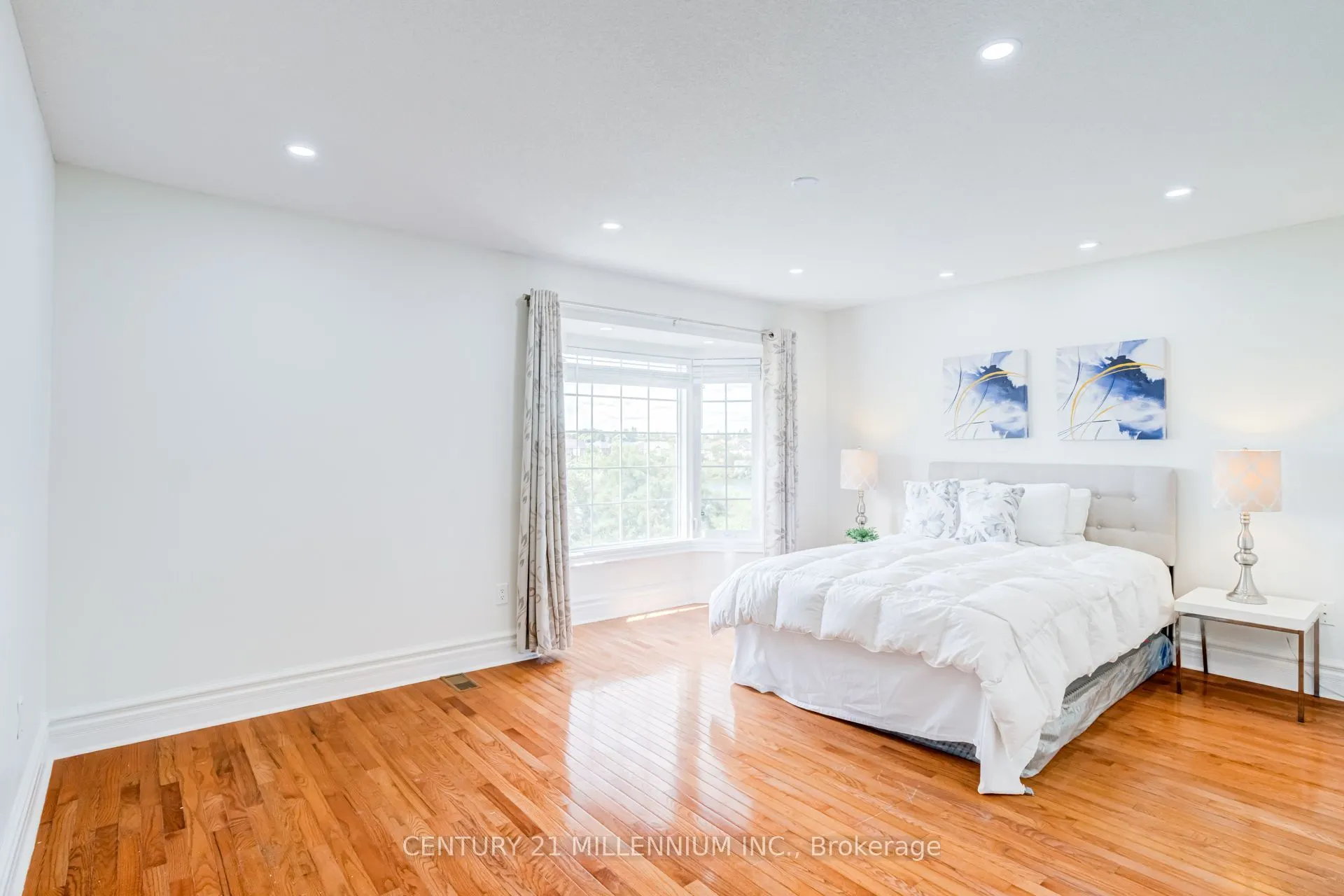 102 Southlake Boulevard