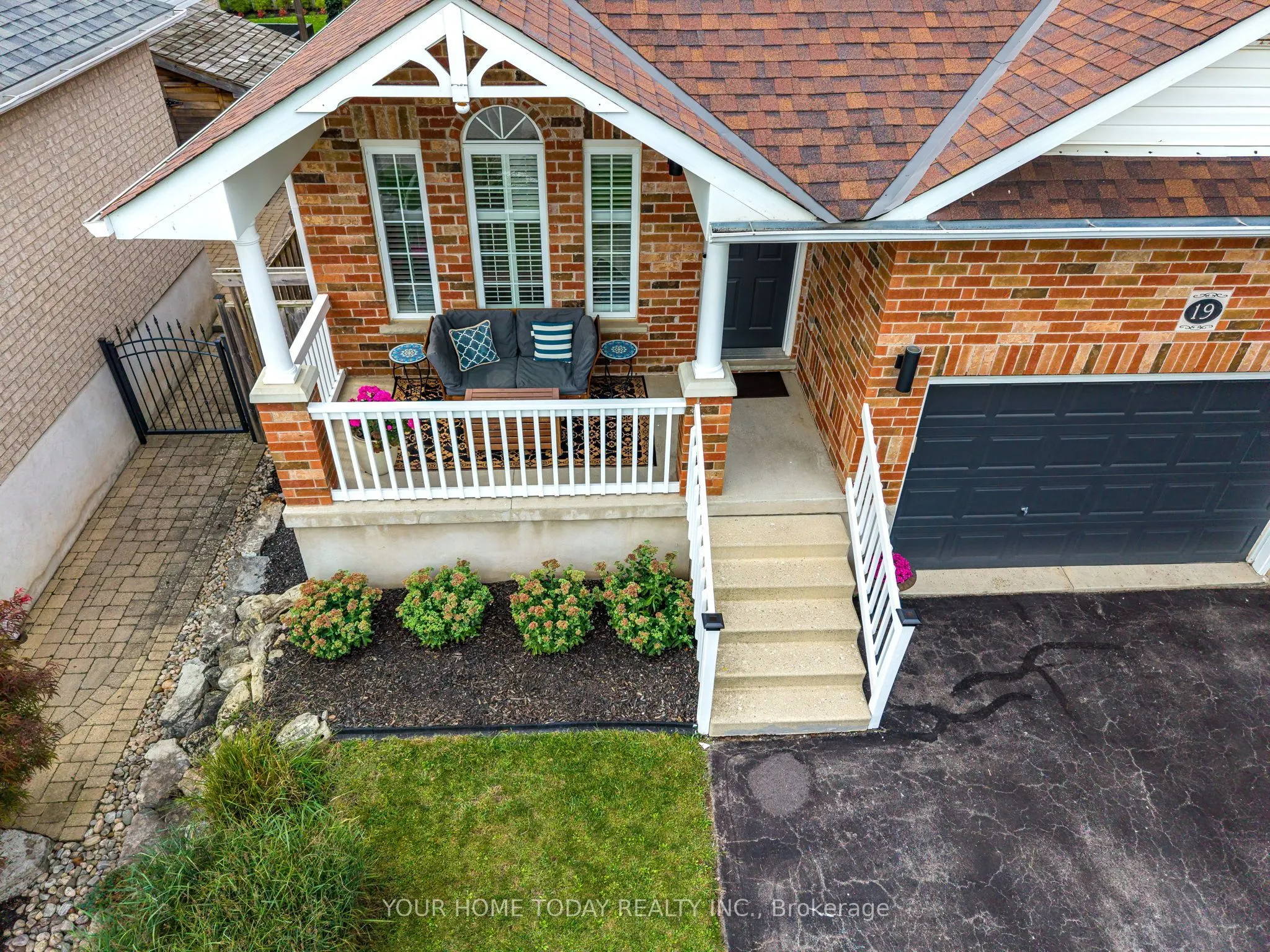 19 Rachlin Drive