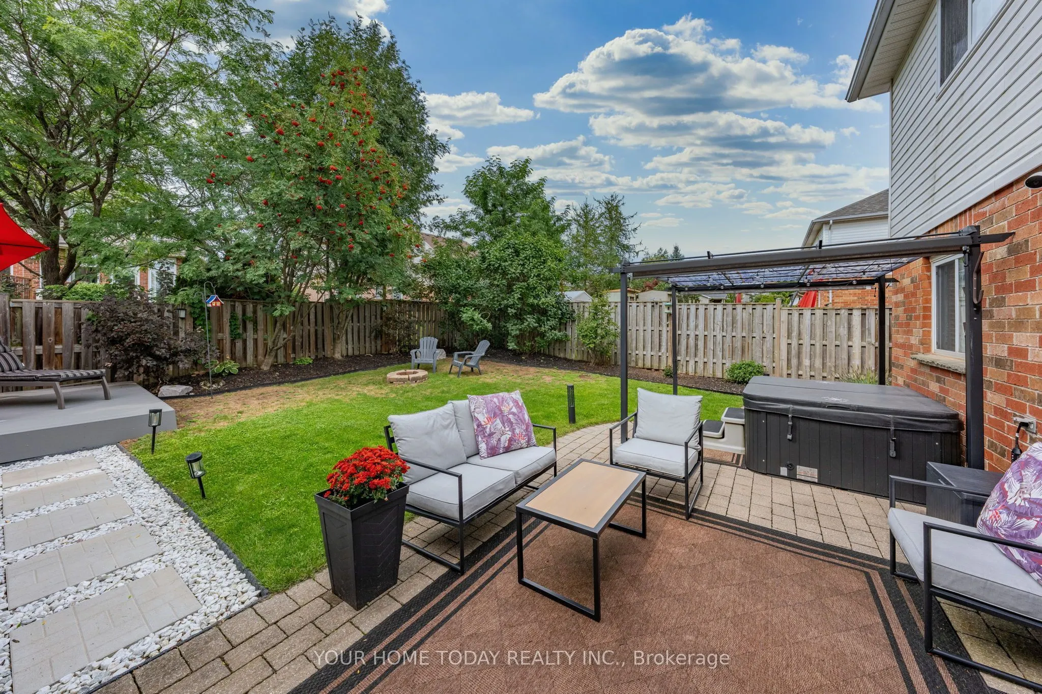 19 Rachlin Drive