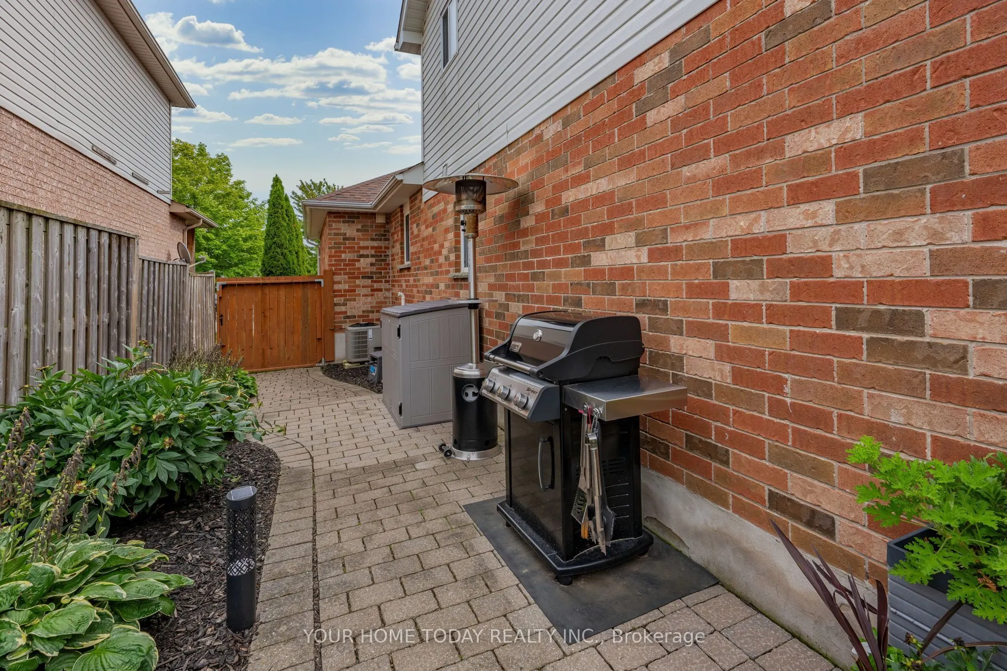 19 Rachlin Drive