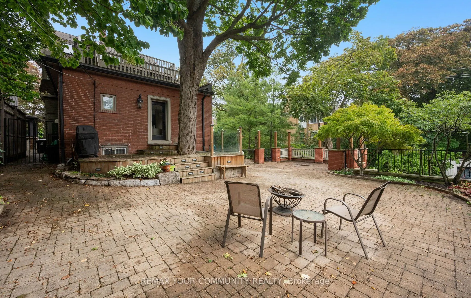 62 Indian Grove