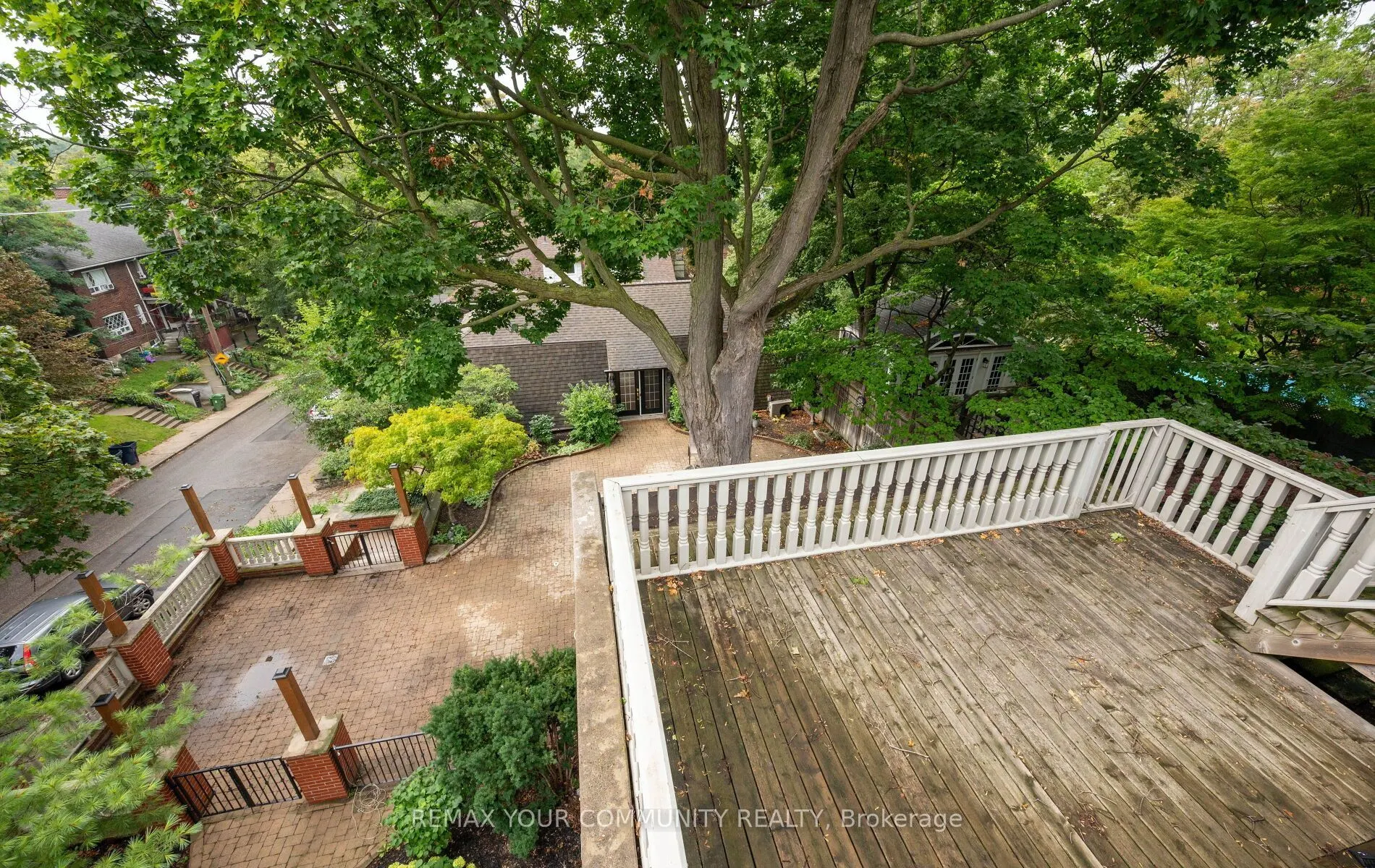 62 Indian Grove