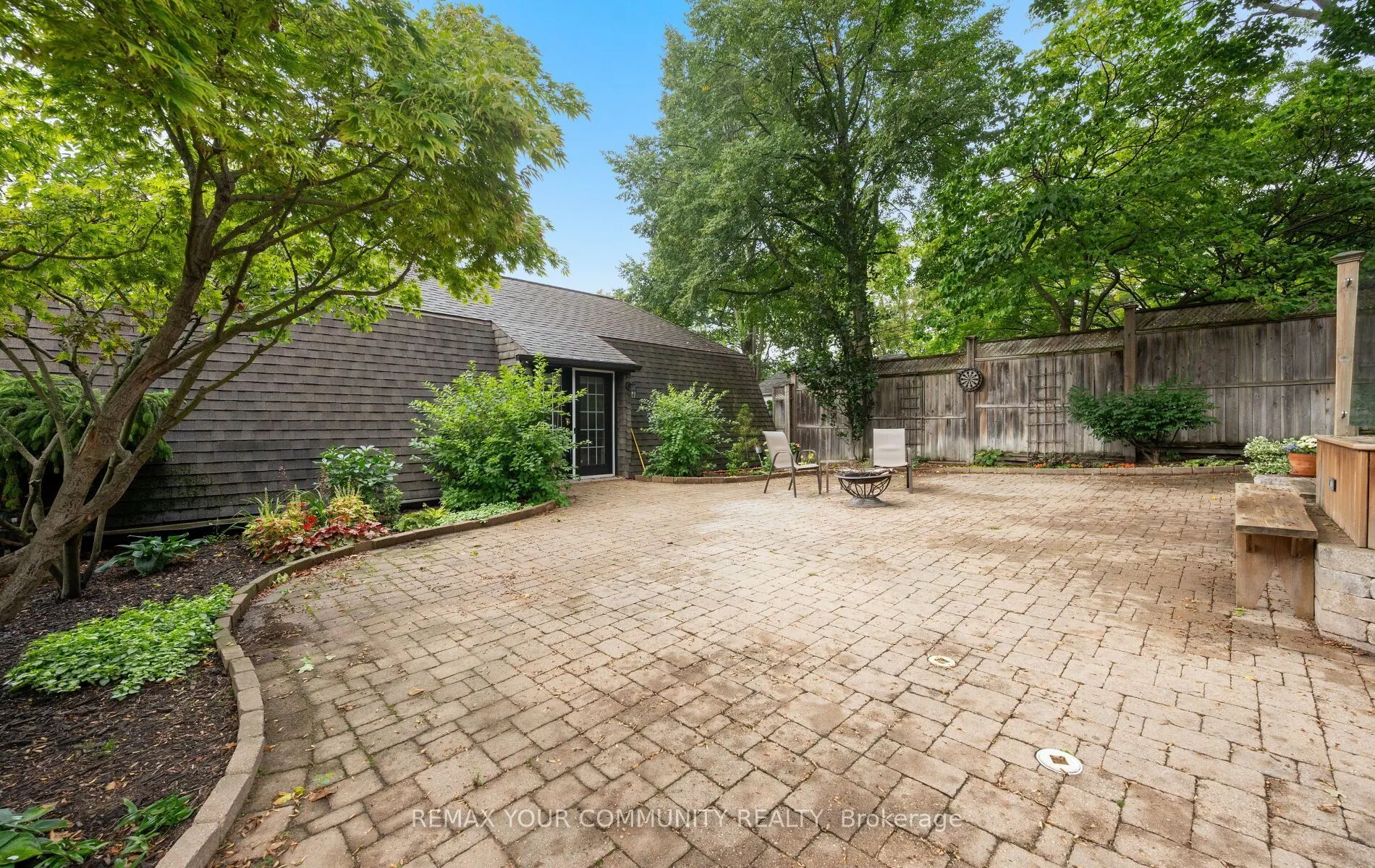 62 Indian Grove