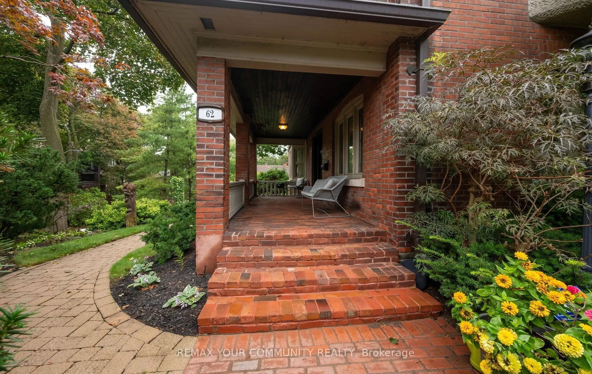 62 Indian Grove