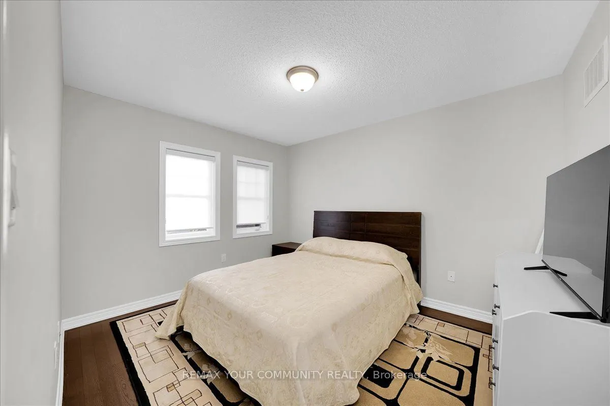 6 Cuddles Court