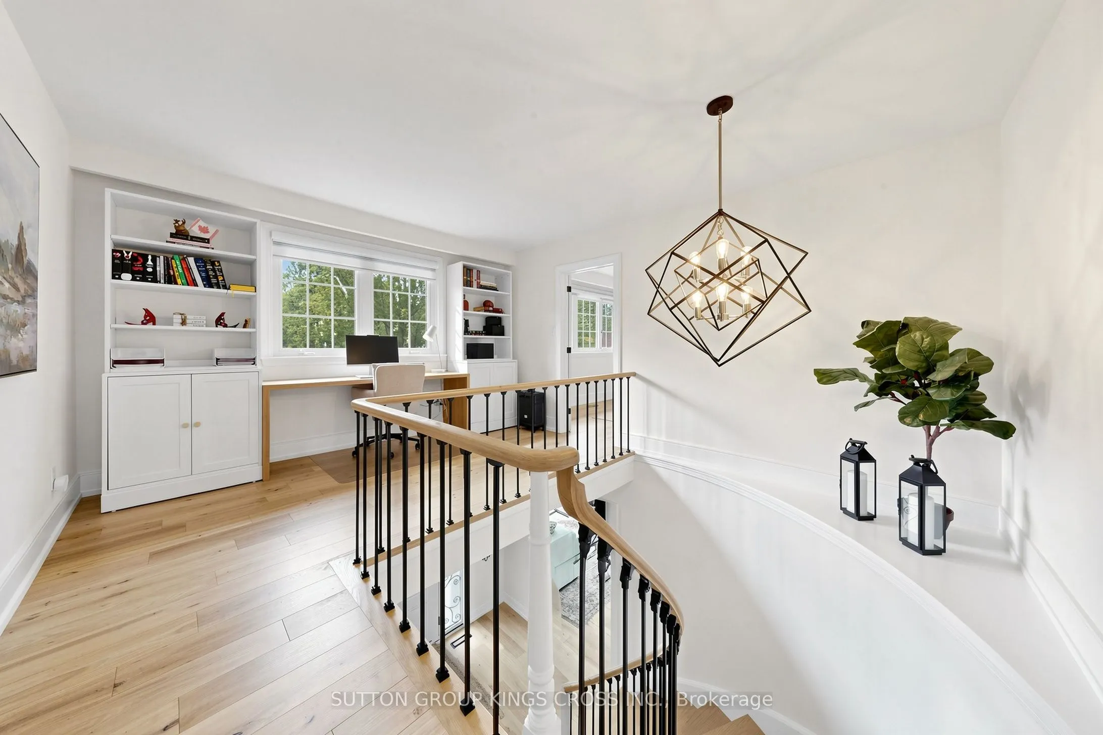 360 Isabella Avenue